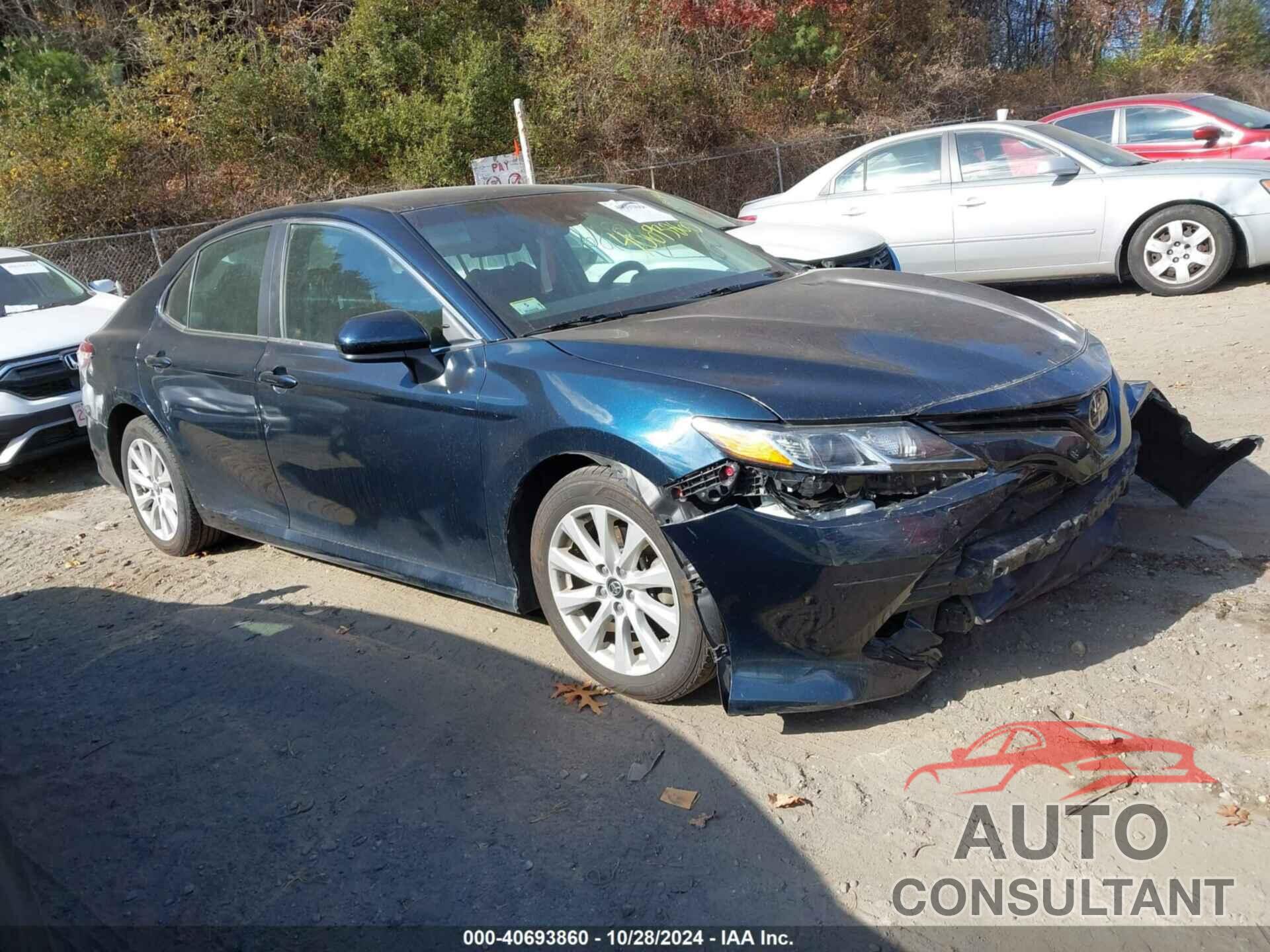 TOYOTA CAMRY 2018 - 4T1B11HKXJU624251