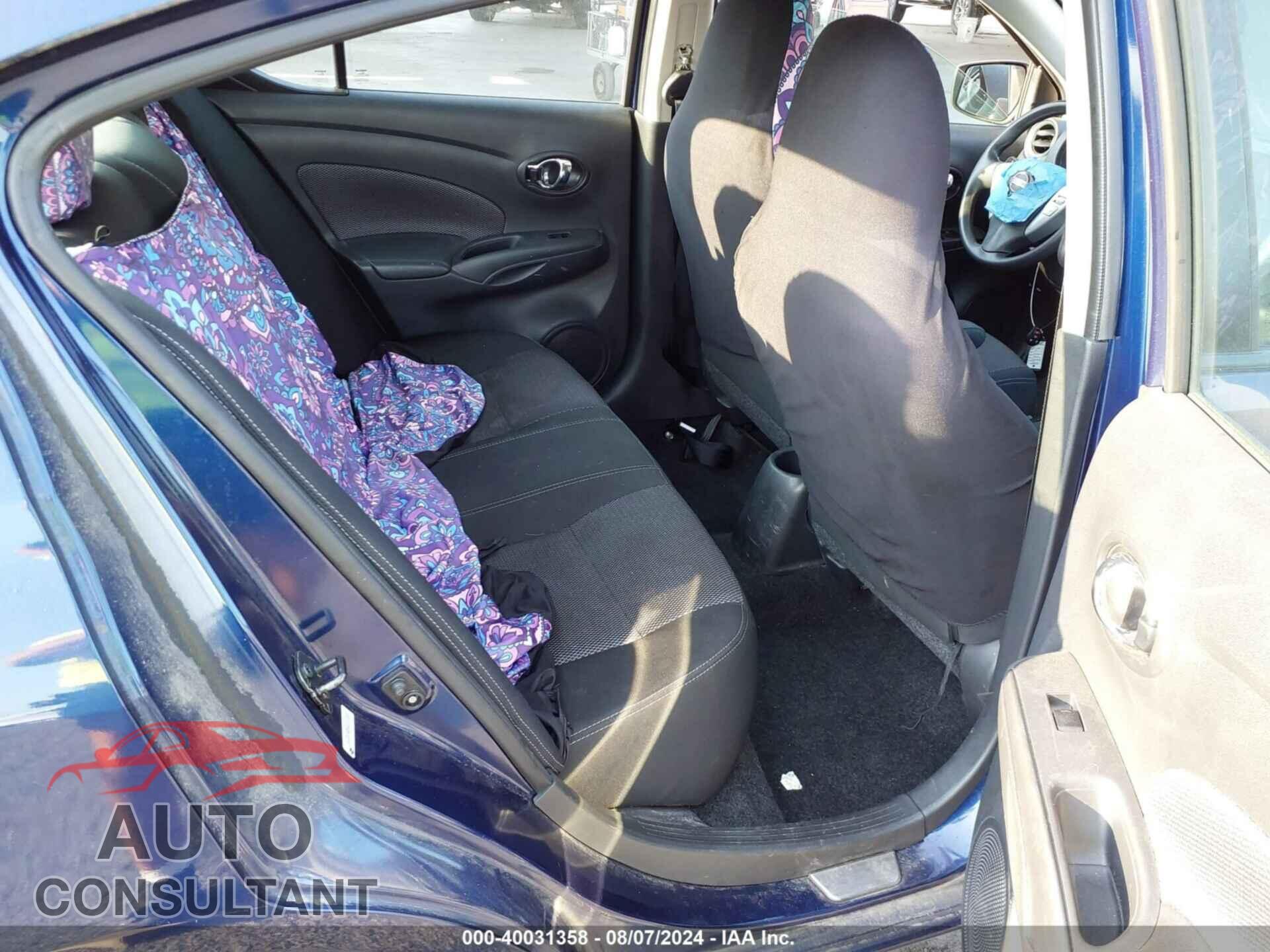 NISSAN VERSA 2019 - 3N1CN7AP3KL827227