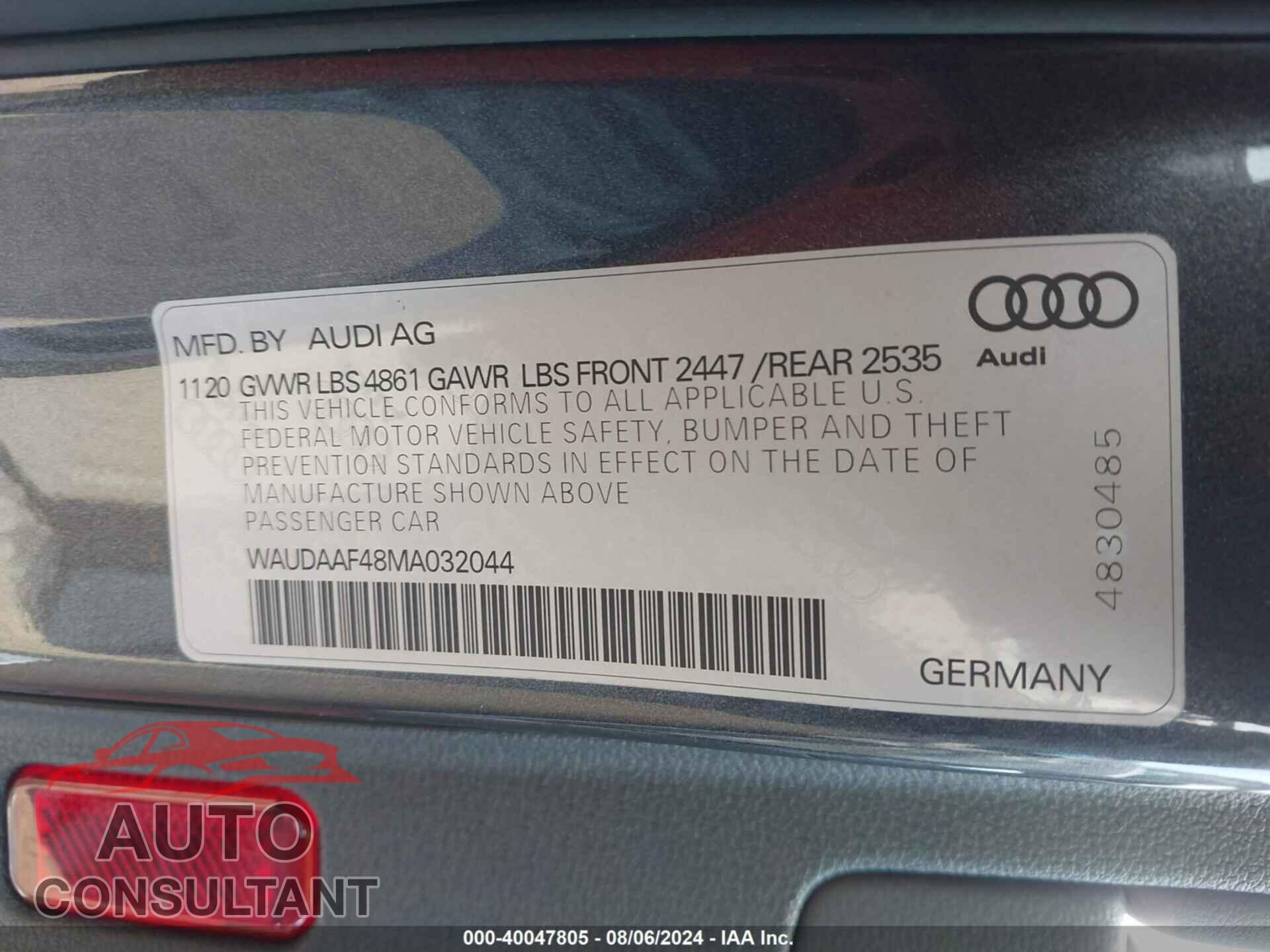 AUDI A4 2021 - WAUDAAF48MA032044