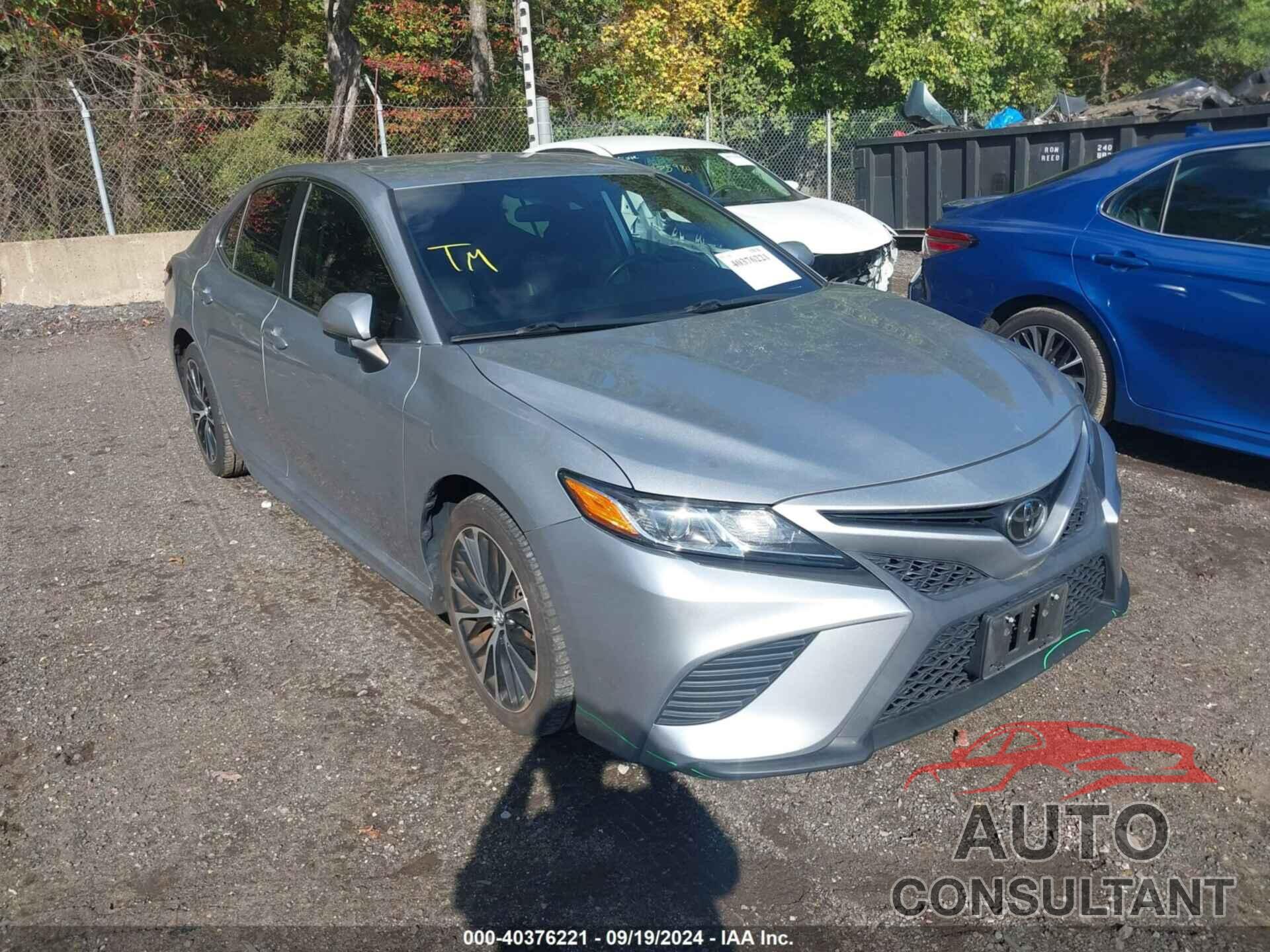 TOYOTA CAMRY 2019 - 4T1B11HK1KU230977