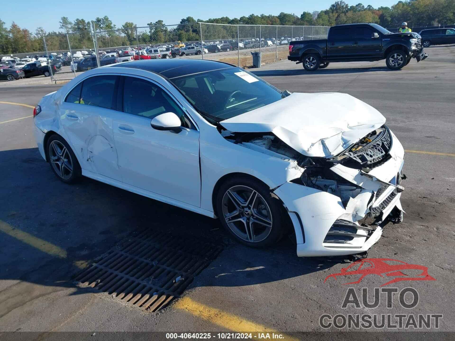 MERCEDES-BENZ A 220 2021 - W1K3G4FB8MJ258619