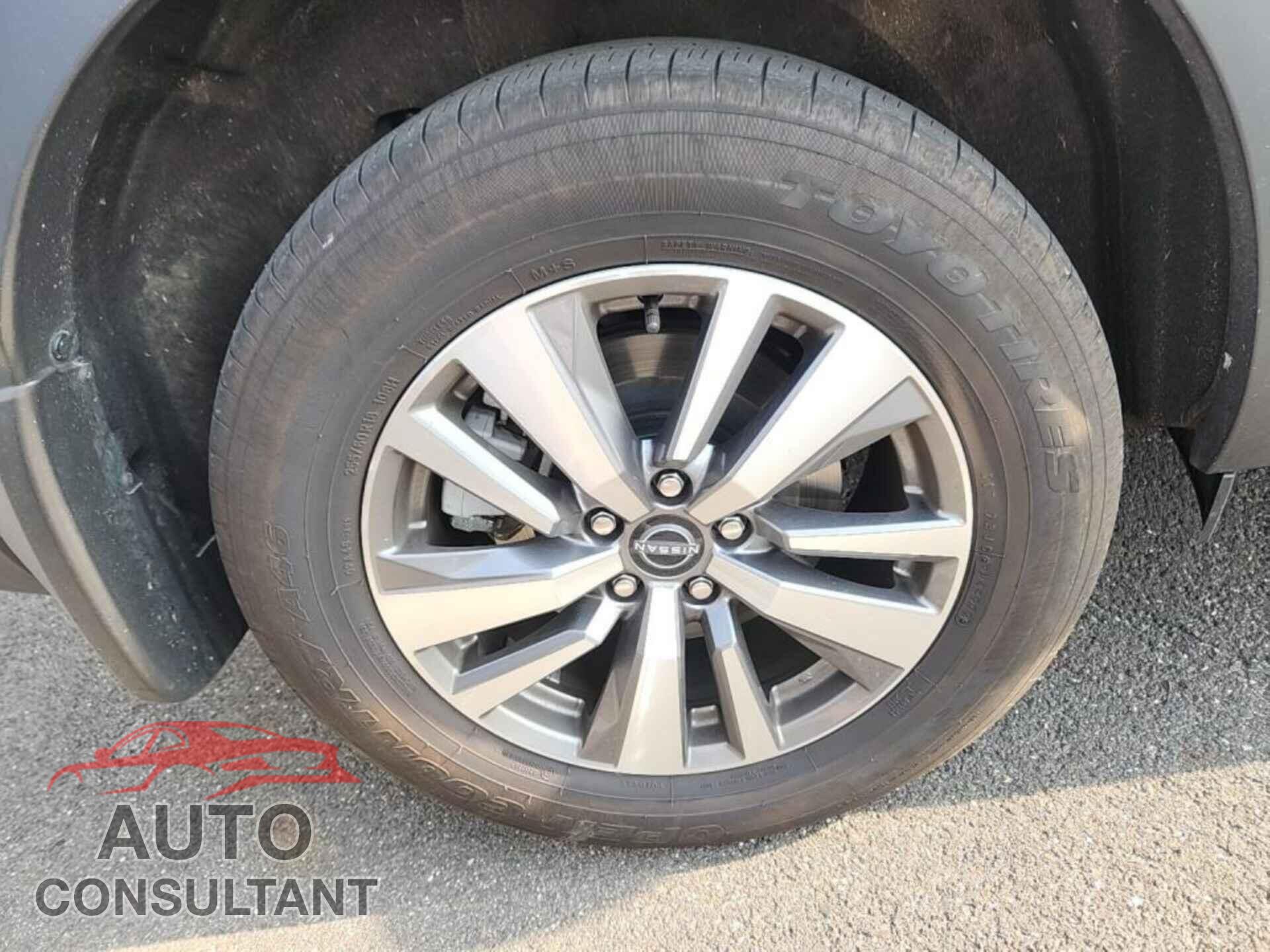 NISSAN PATHFINDER 2023 - 5N1DR3CC1PC247773
