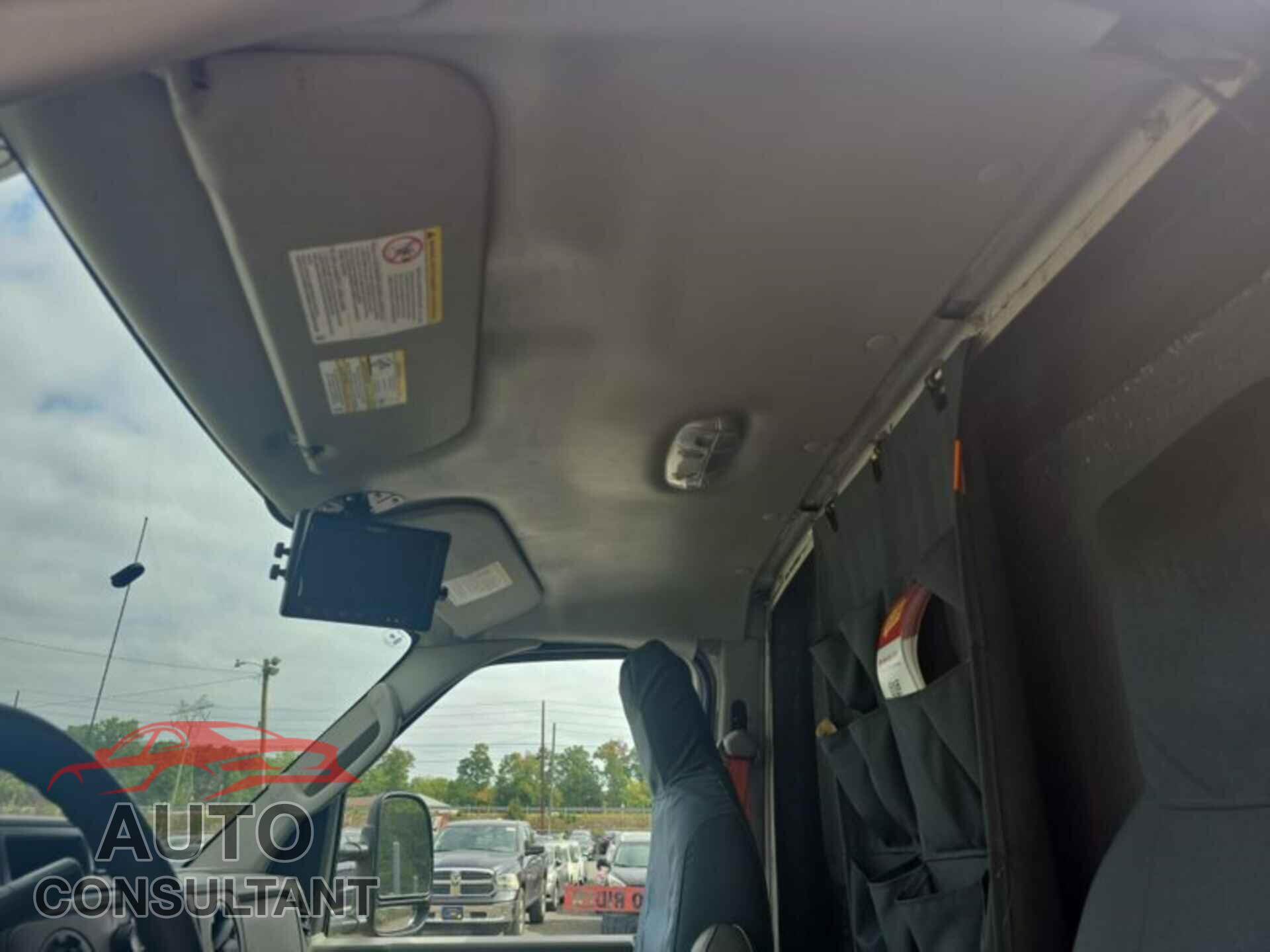 FORD E-450 CUTAWAY 2017 - 1FDXE4FS3HDC69108