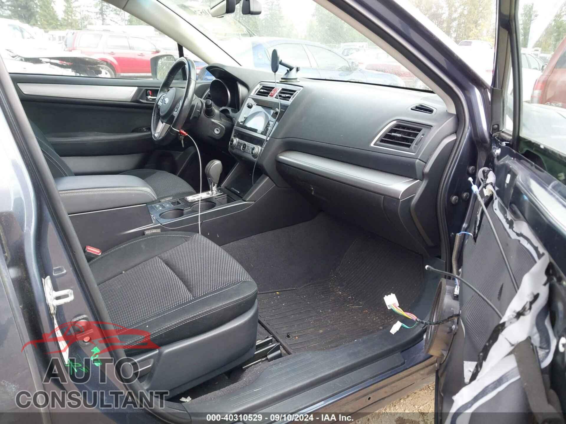 SUBARU OUTBACK 2017 - 4S4BSAFC1H3308164