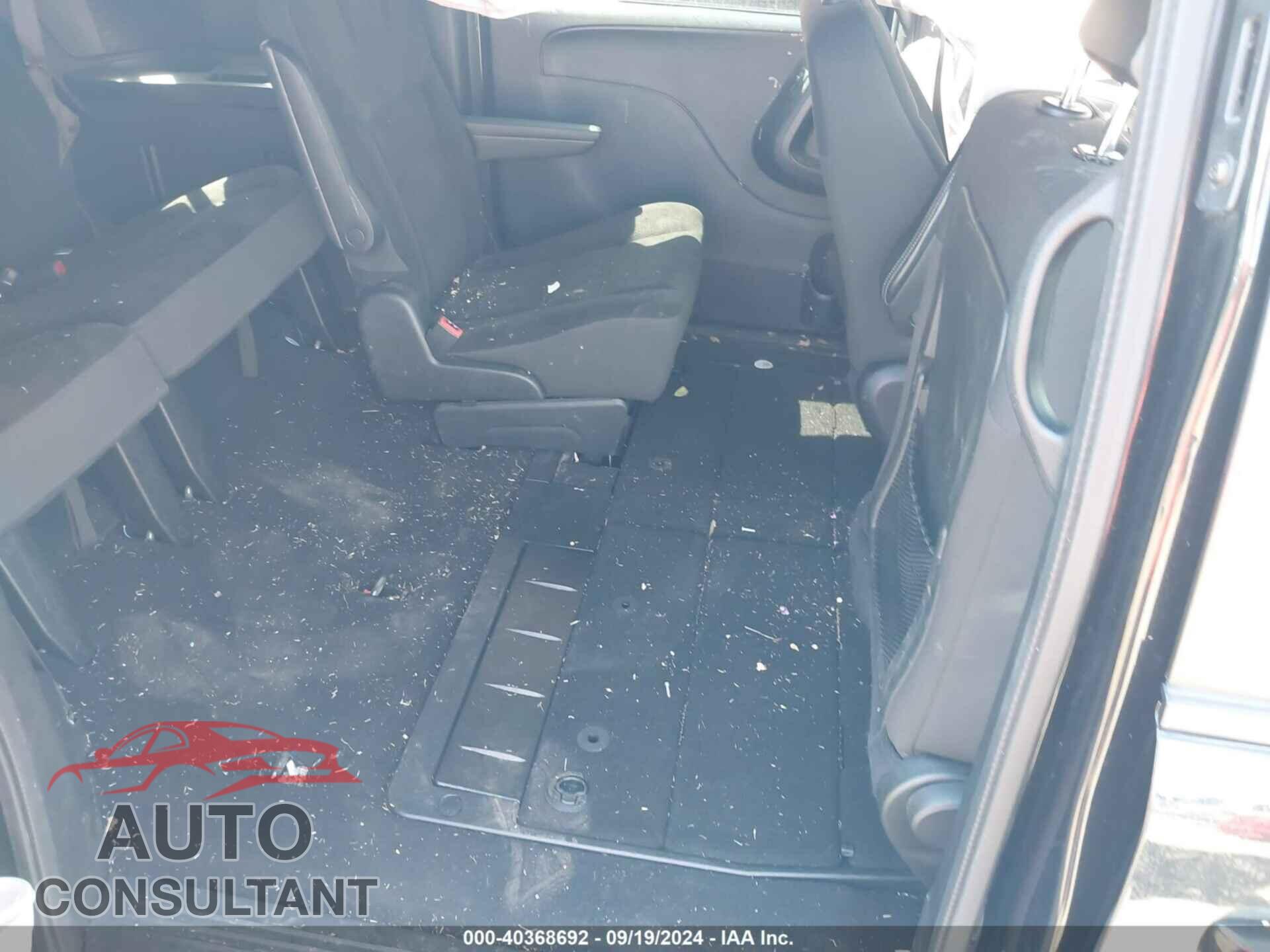 DODGE GRAND CARAVAN 2017 - 2C4RDGBG5HR856930