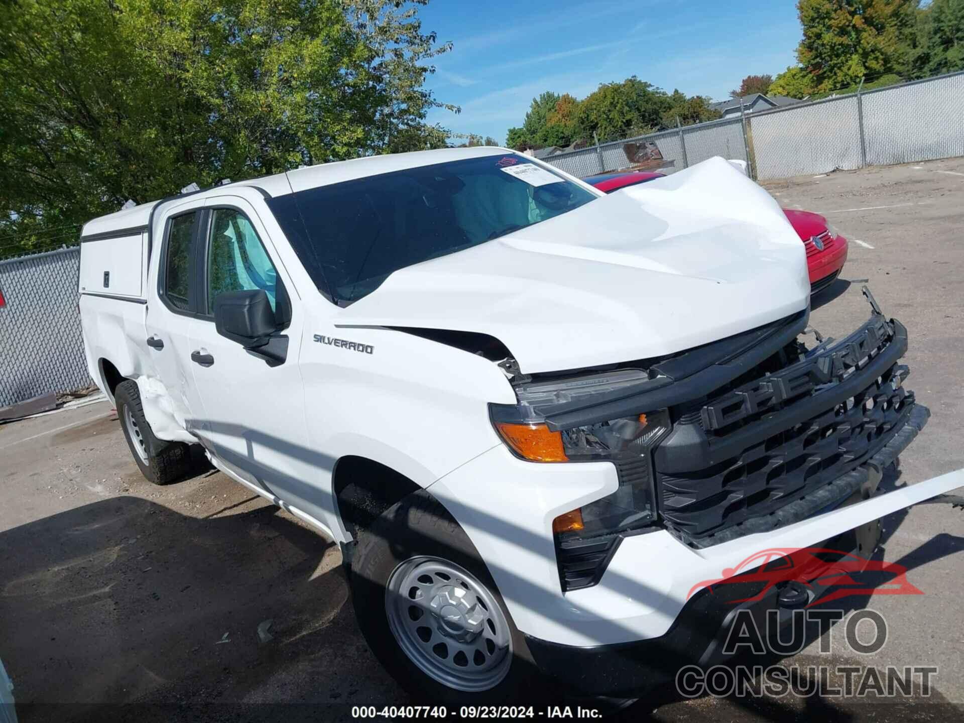 CHEVROLET SILVERADO 1500 2022 - 1GCRDAED7NZ540770