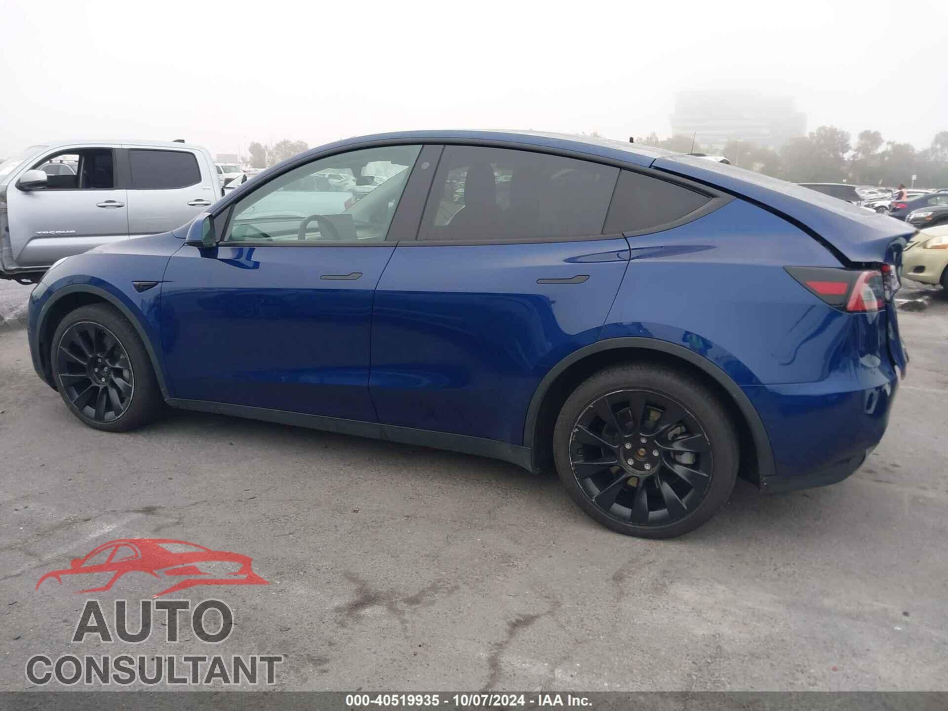 TESLA MODEL Y 2022 - 7SAYGDEE5NF459045