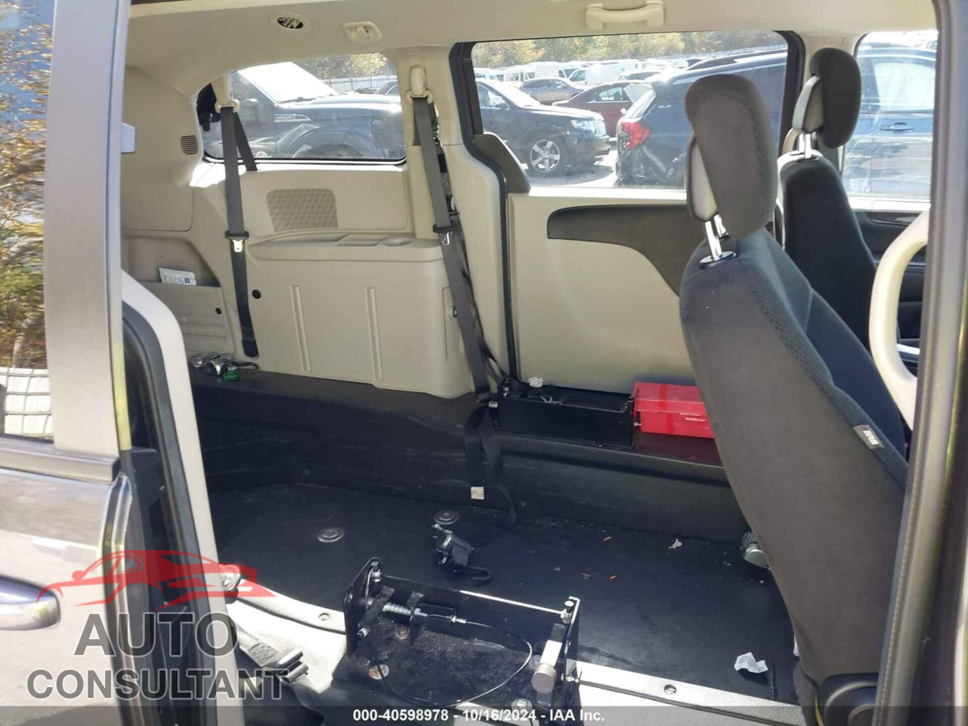 DODGE GRAND CARAVAN 2017 - 2C4RDGBG4HR582488