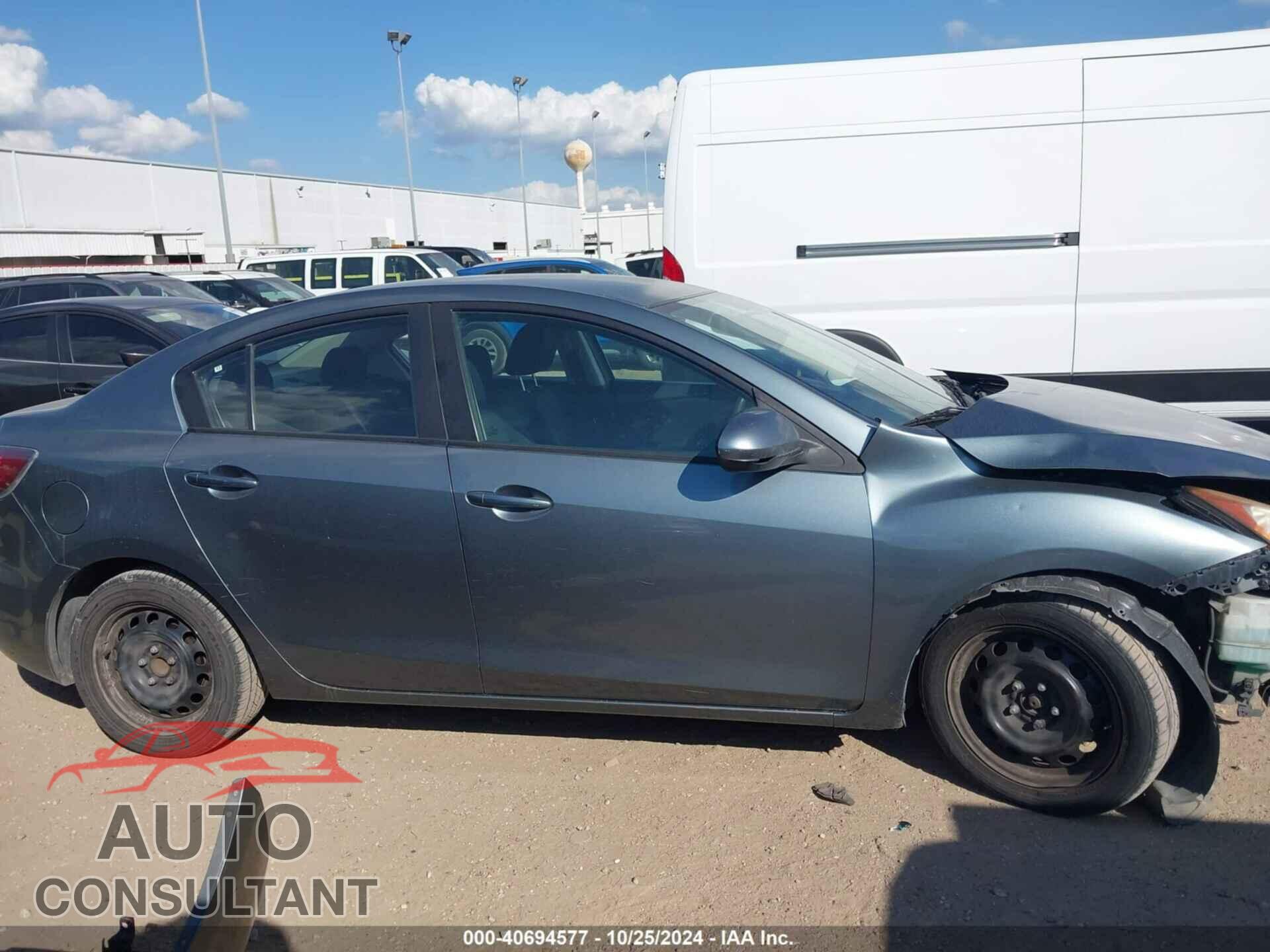 MAZDA MAZDA3 2012 - JM1BL1UG8C1595014