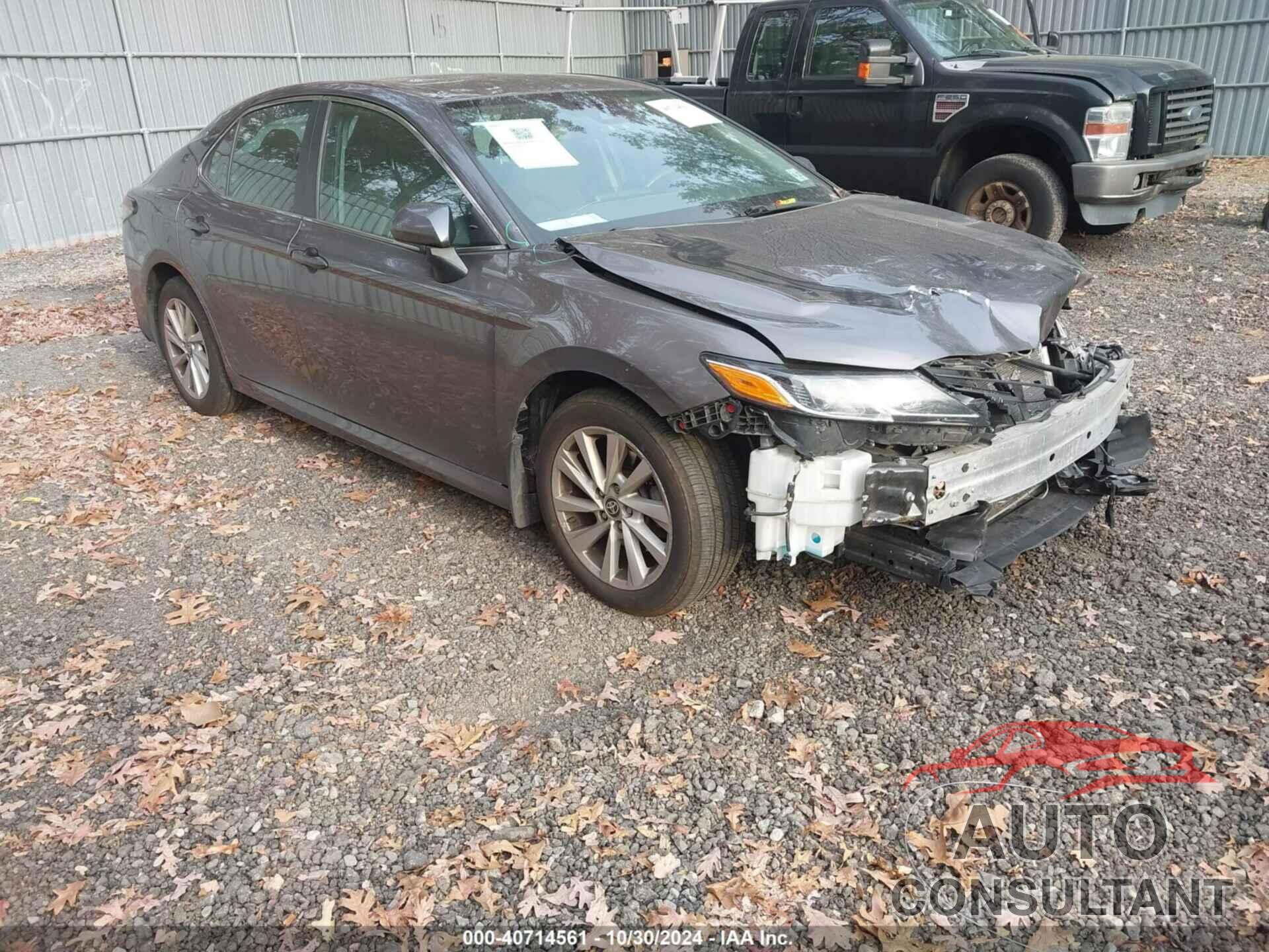 TOYOTA CAMRY 2022 - 4T1R11BK8NU068583