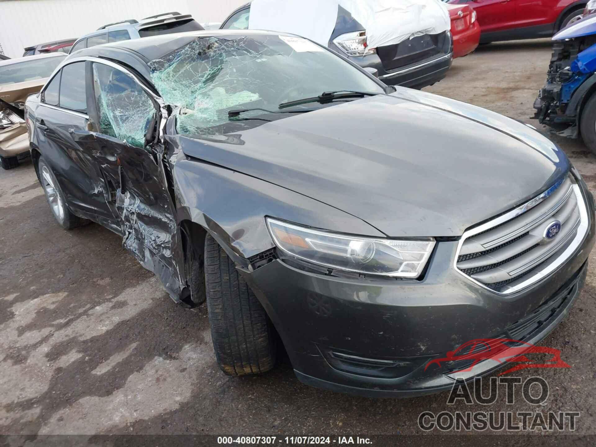 FORD TAURUS 2015 - 1FAHP2E82FG123958