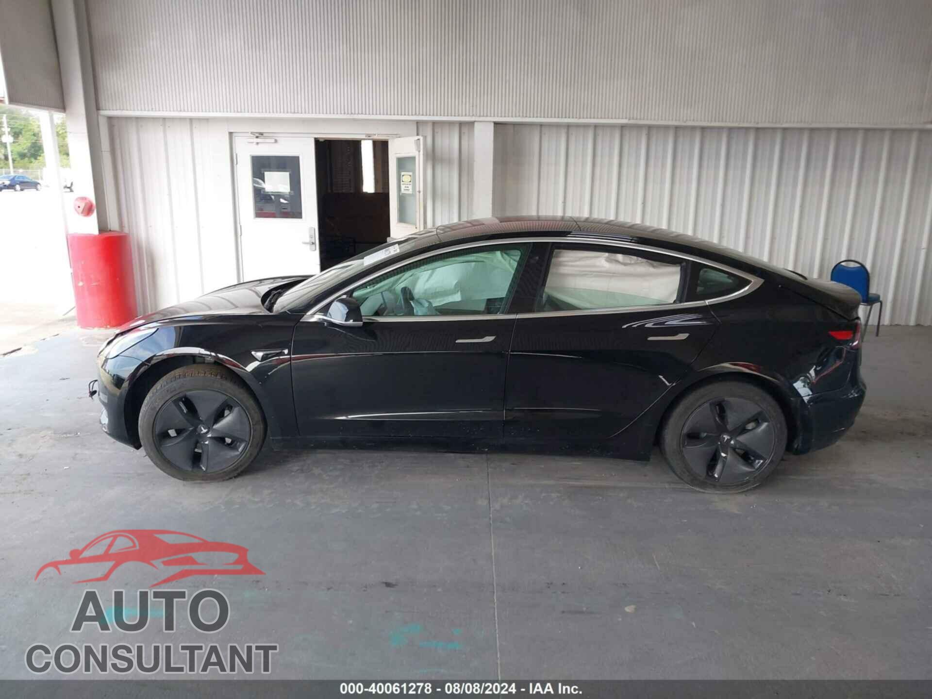 TESLA MODEL 3 2018 - 5YJ3E1EA6JF155189