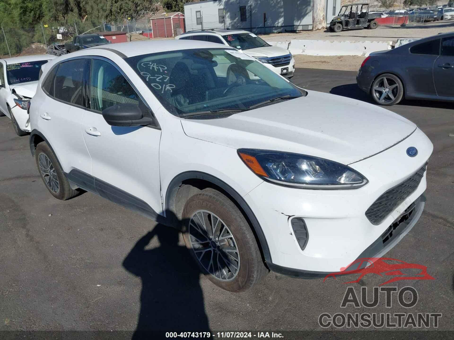FORD ESCAPE 2022 - 1FMCU0EZ9NUA71590
