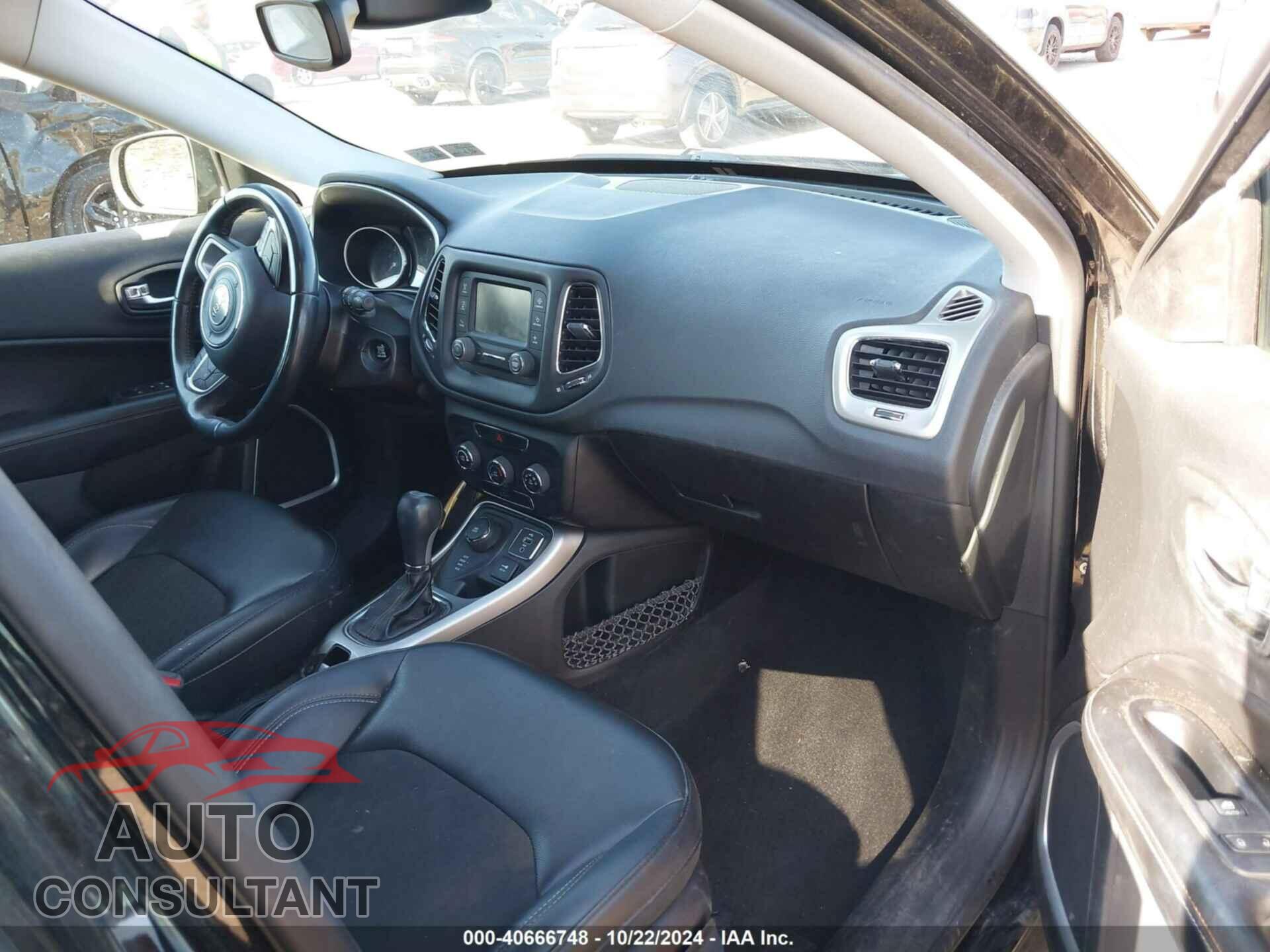 JEEP COMPASS 2018 - 3C4NJDBB9JT178809
