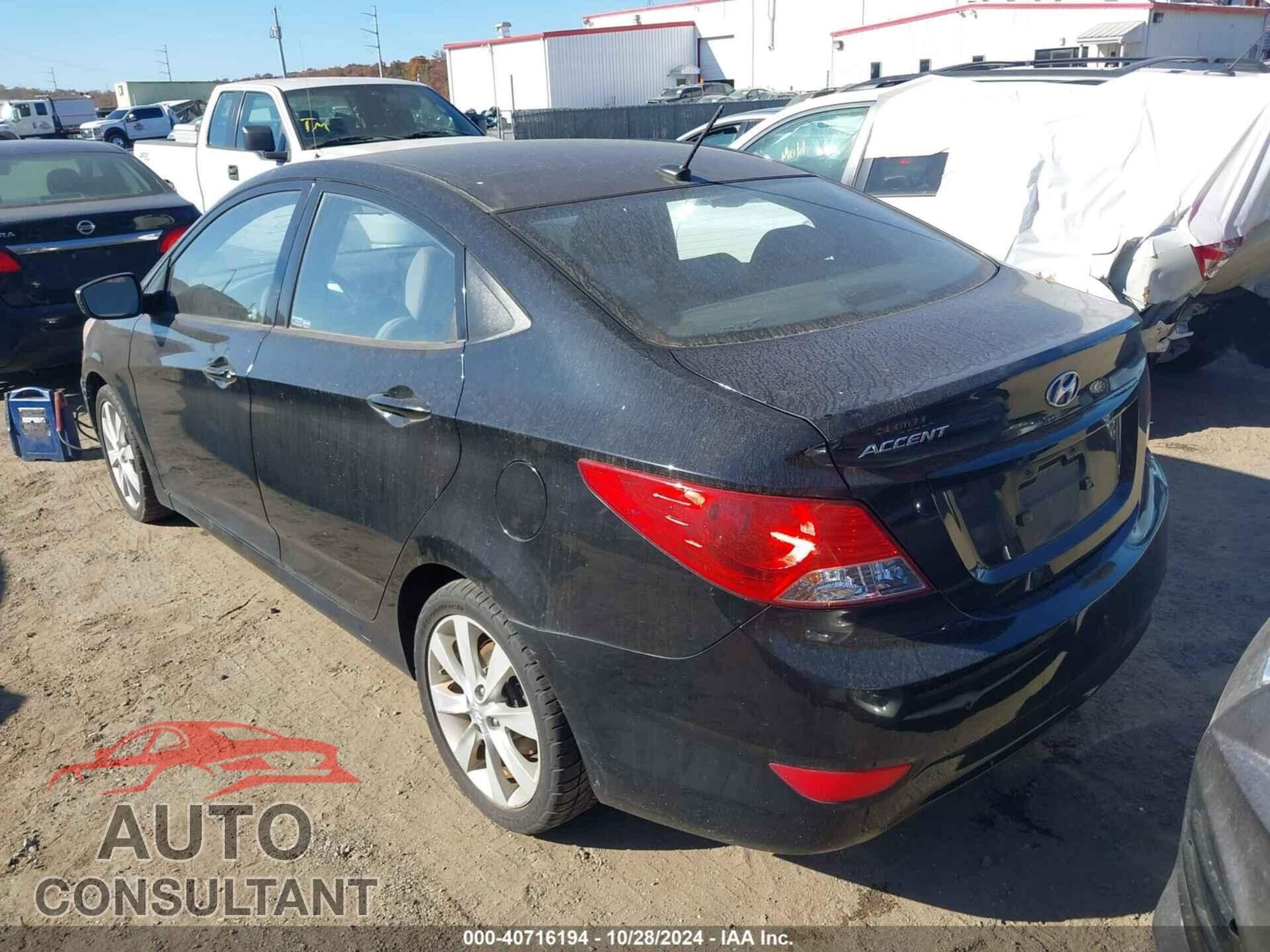 HYUNDAI ACCENT 2012 - KMHCU4AE8CU044985