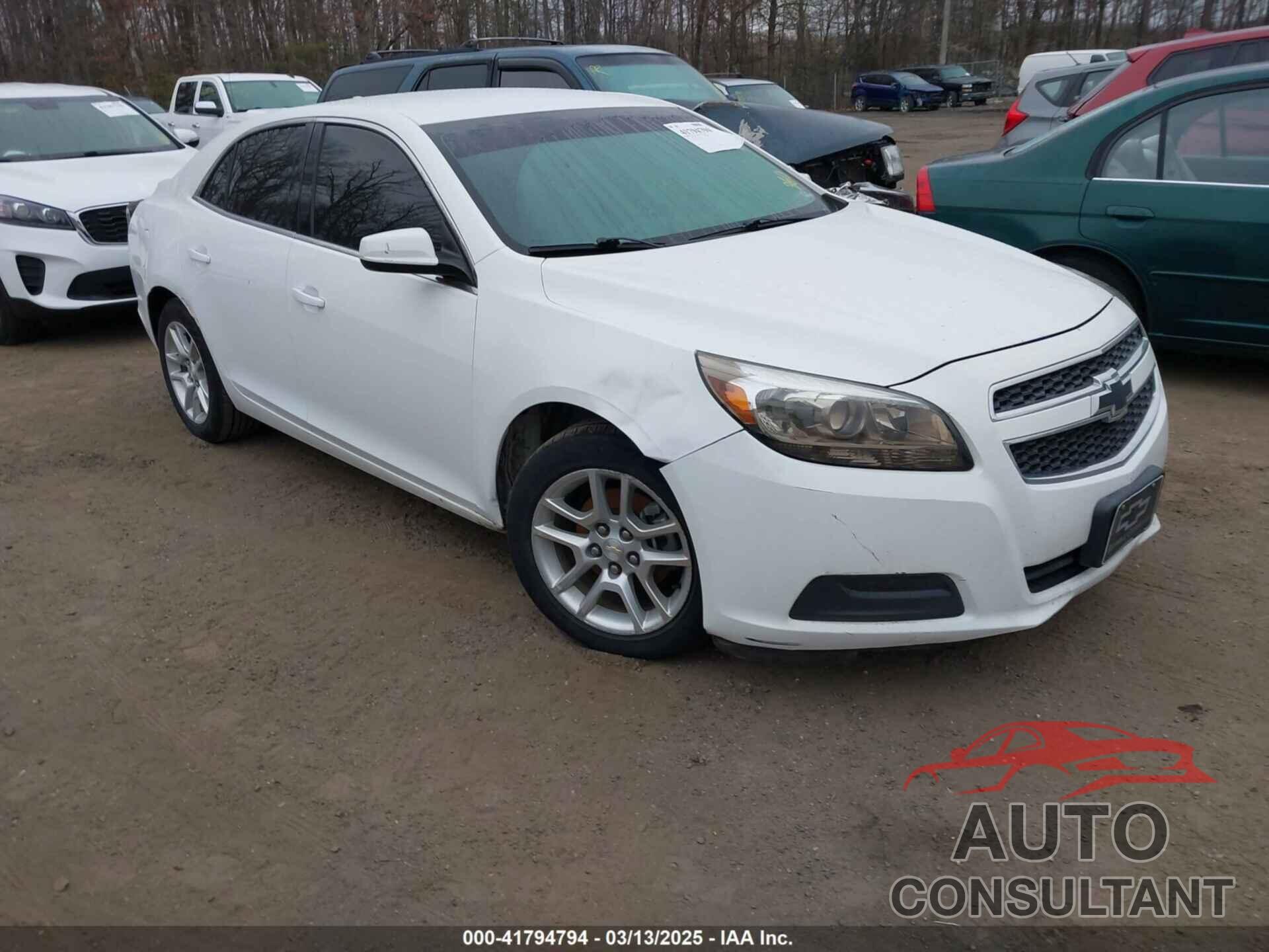 CHEVROLET MALIBU 2013 - 1G11D5RR0DF116933