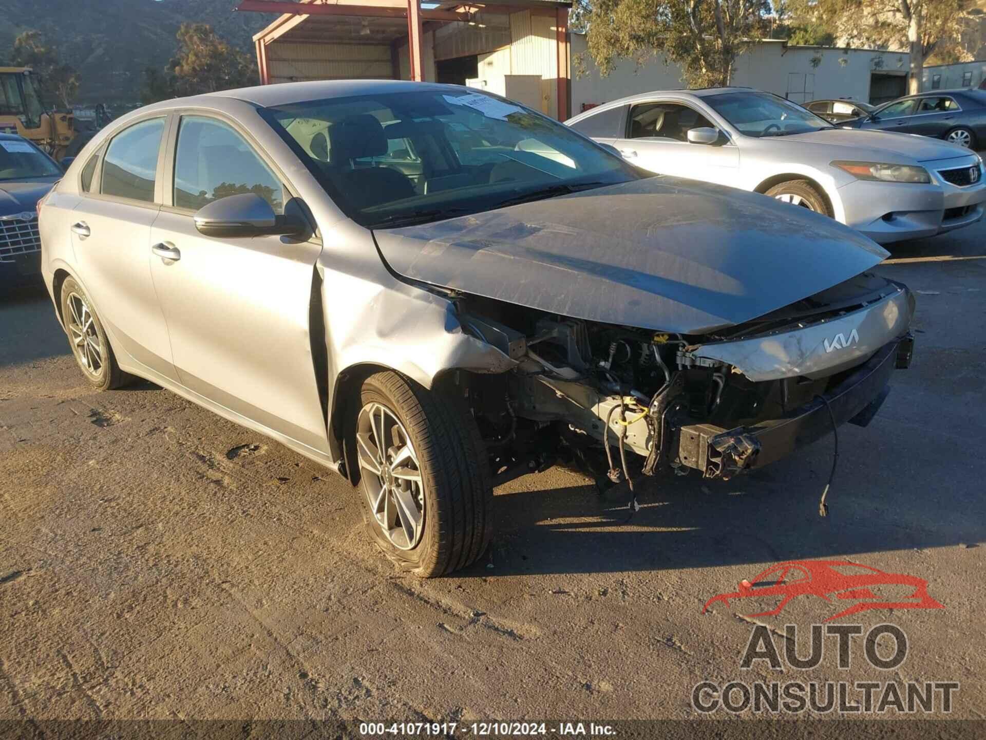 KIA FORTE 2022 - 3KPF24AD0NE492427