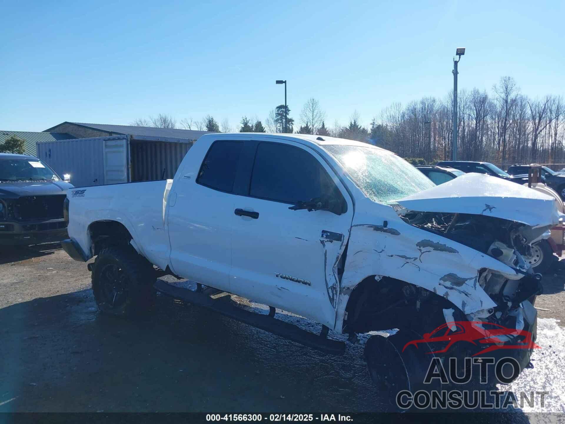 TOYOTA TUNDRA 2015 - 5TFRY5F10FX178861