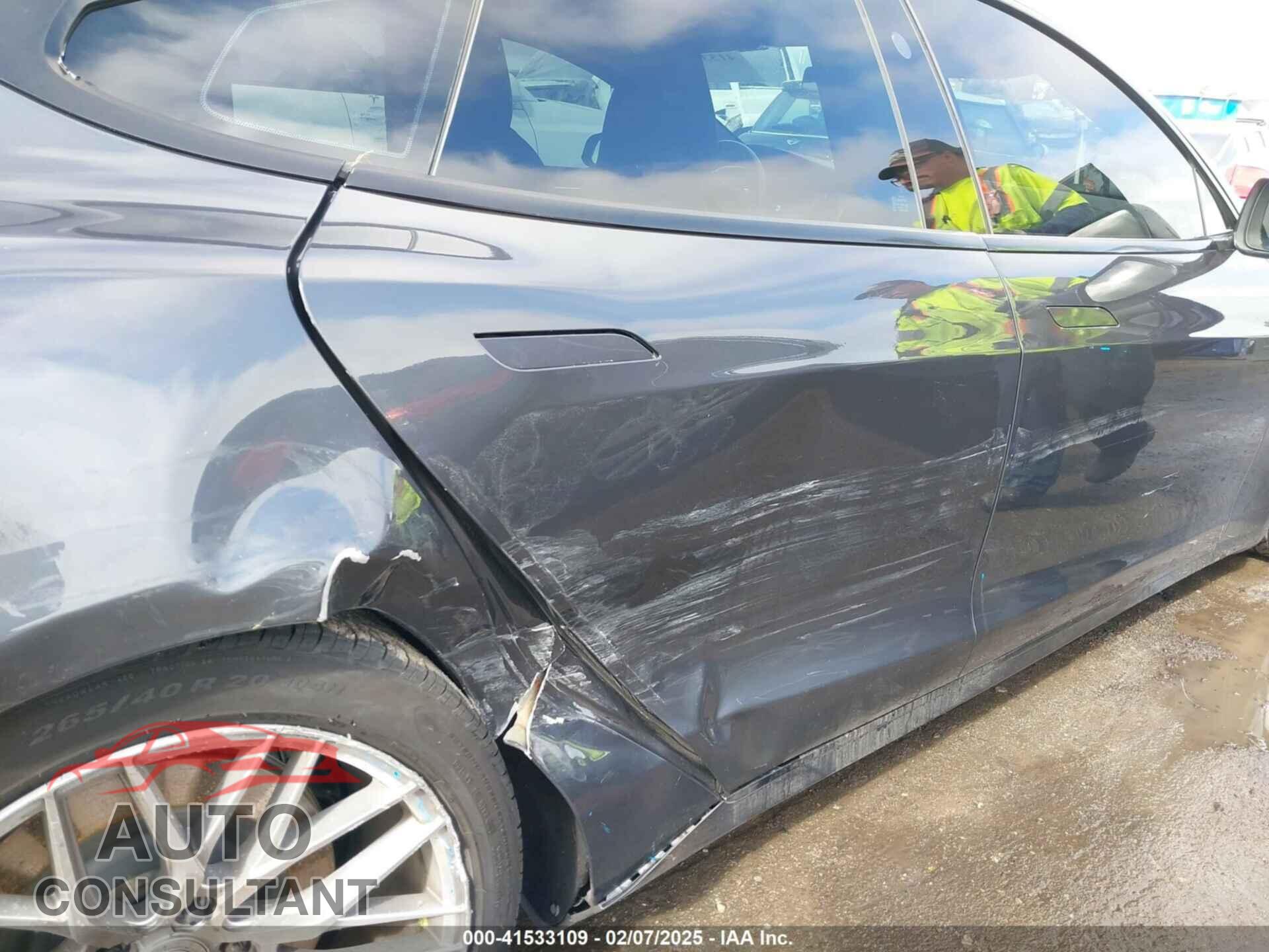 TESLA MODEL S 2017 - 5YJSA1E28HF202944