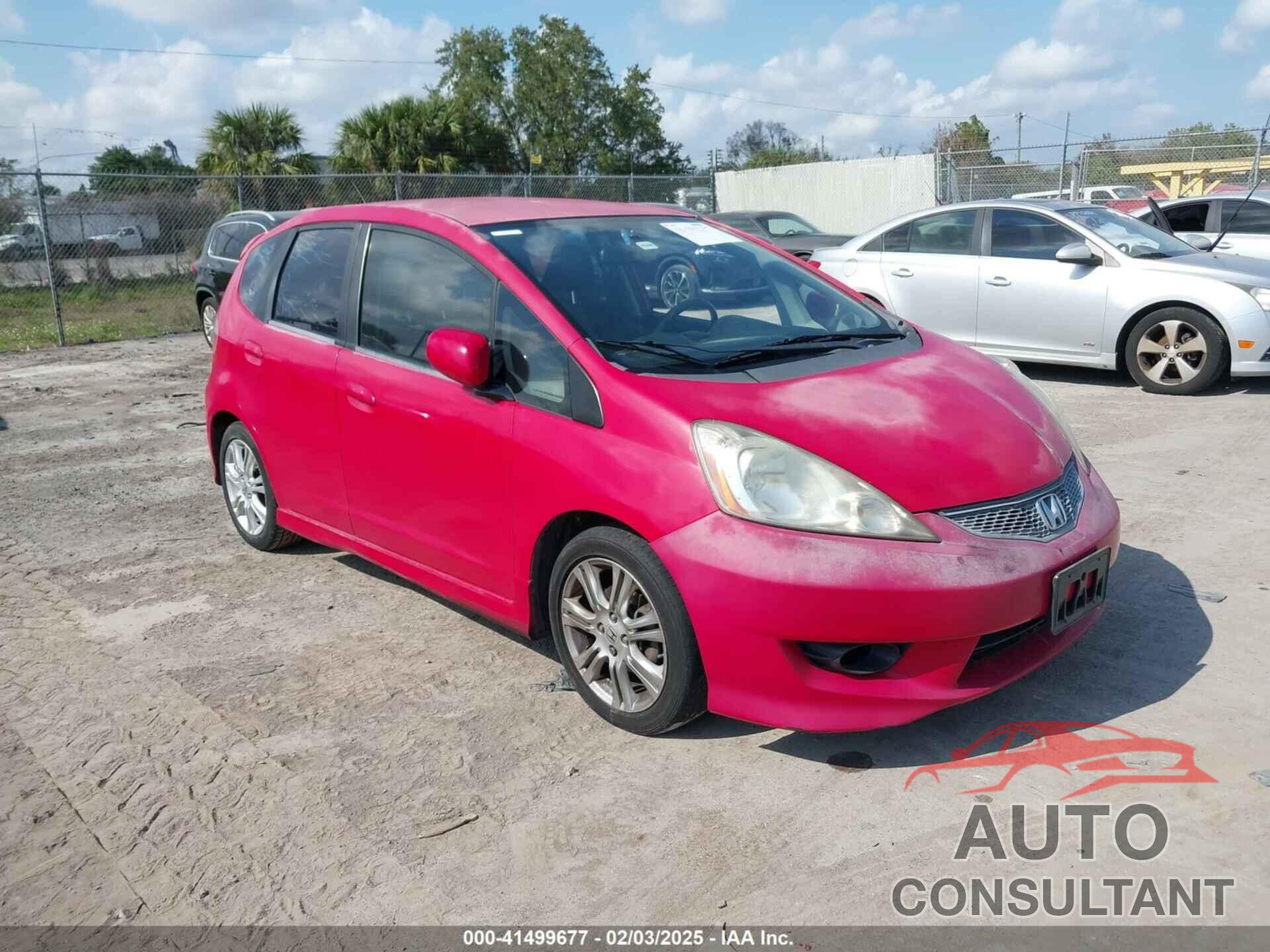 HONDA FIT 2010 - JHMGE8H4XAC038338
