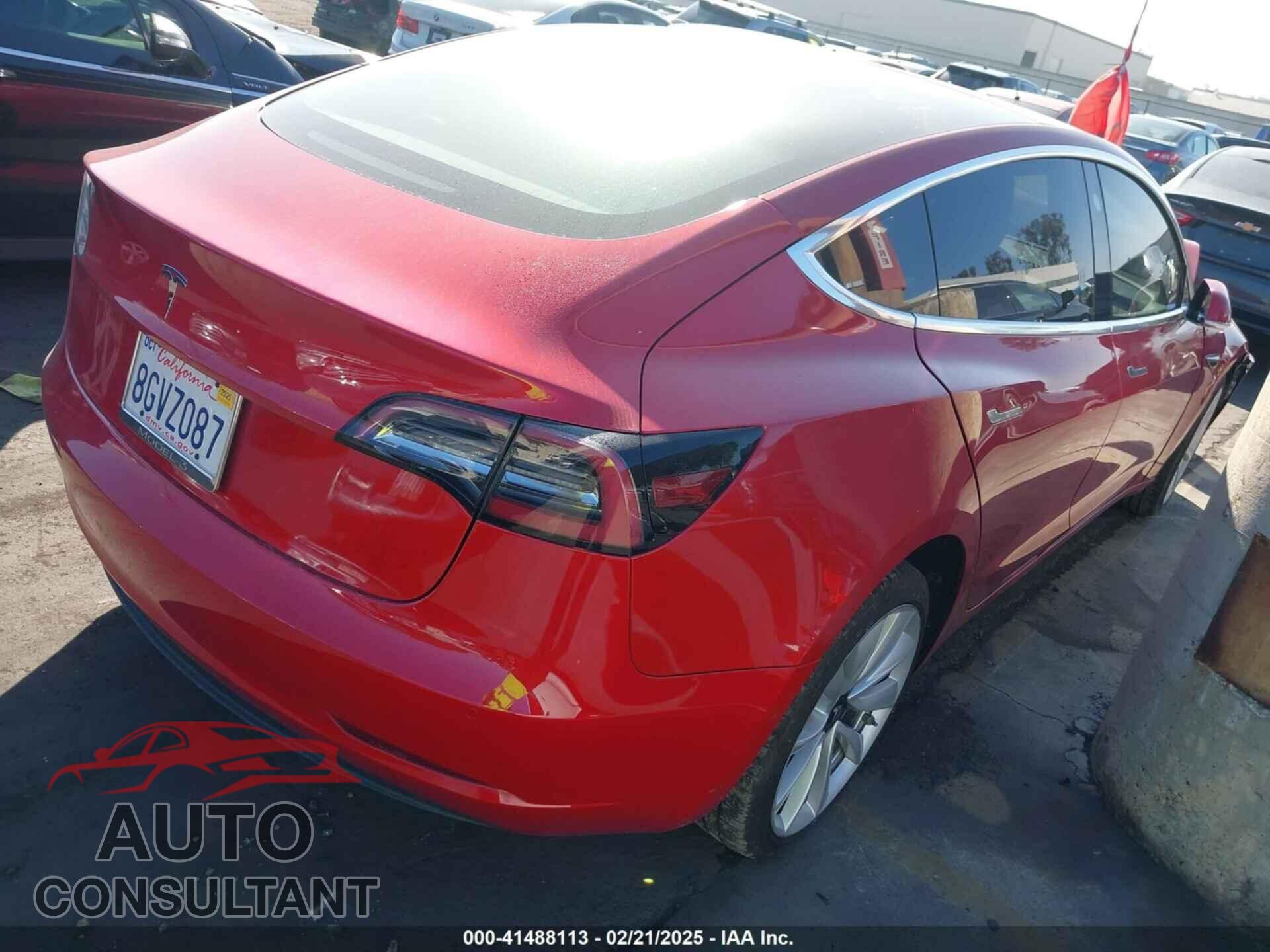 TESLA MODEL 3 2018 - 5YJ3E1EA5JF102838