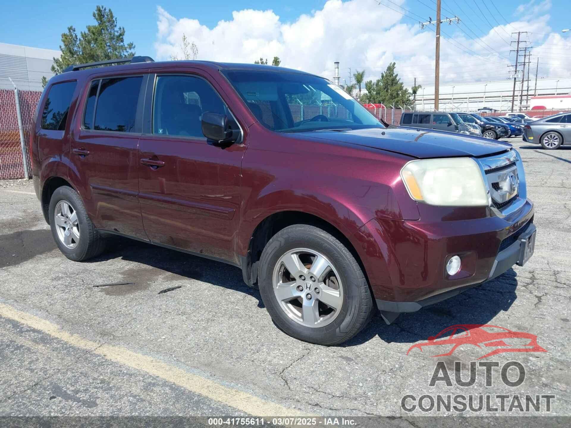 HONDA PILOT 2011 - 5FNYF4H50BB002859