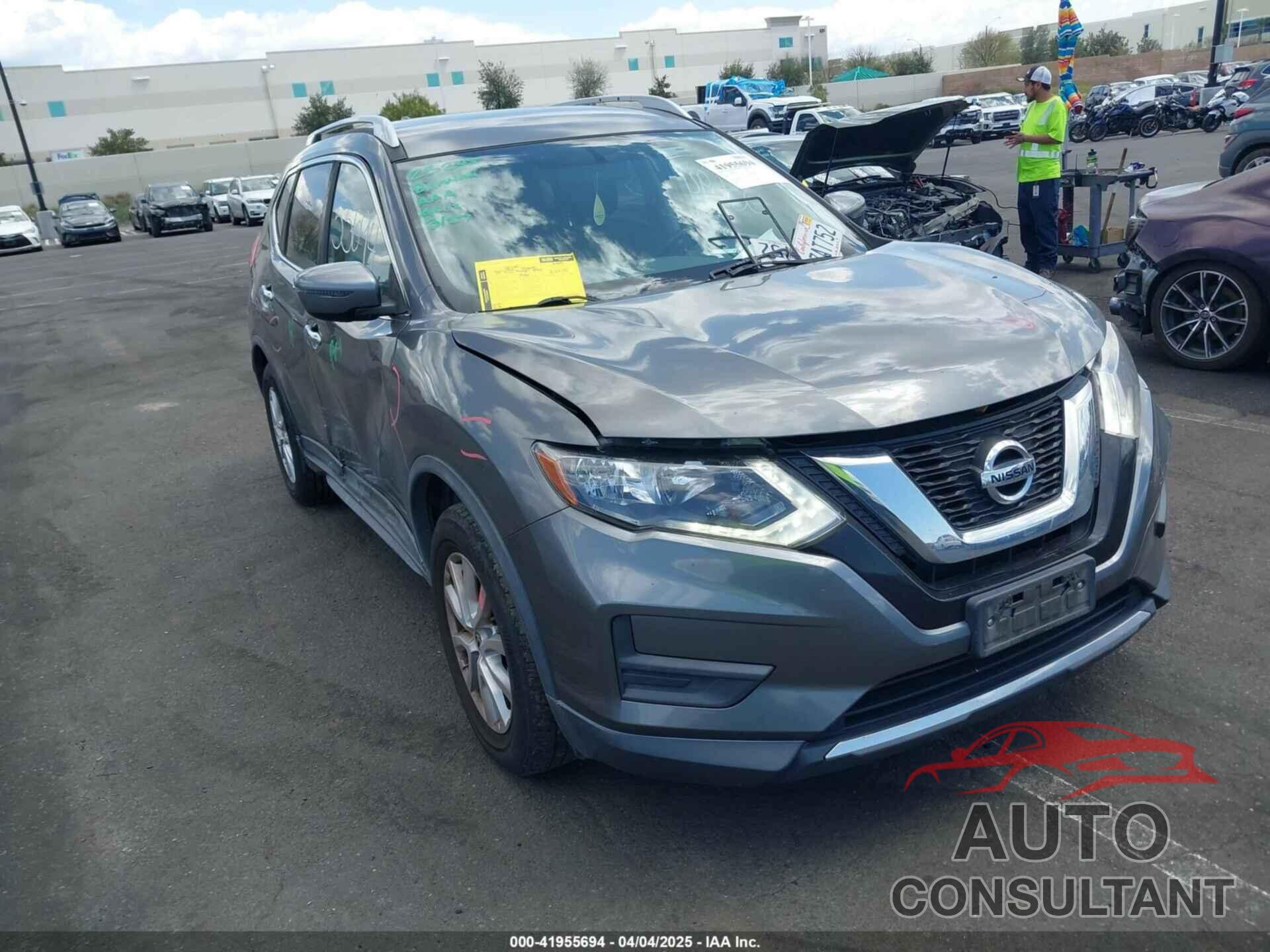 NISSAN ROGUE 2017 - JN8AT2MT6HW395018