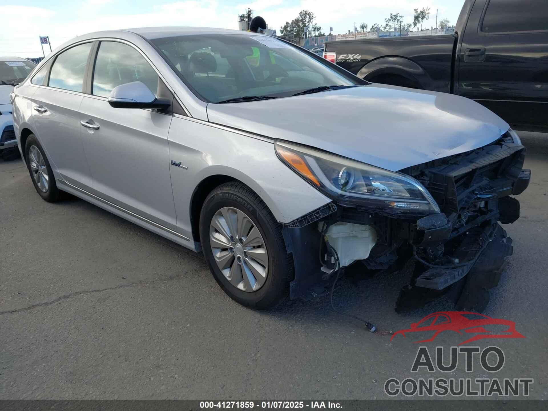 HYUNDAI SONATA HYBRID 2016 - KMHE24L16GA026212