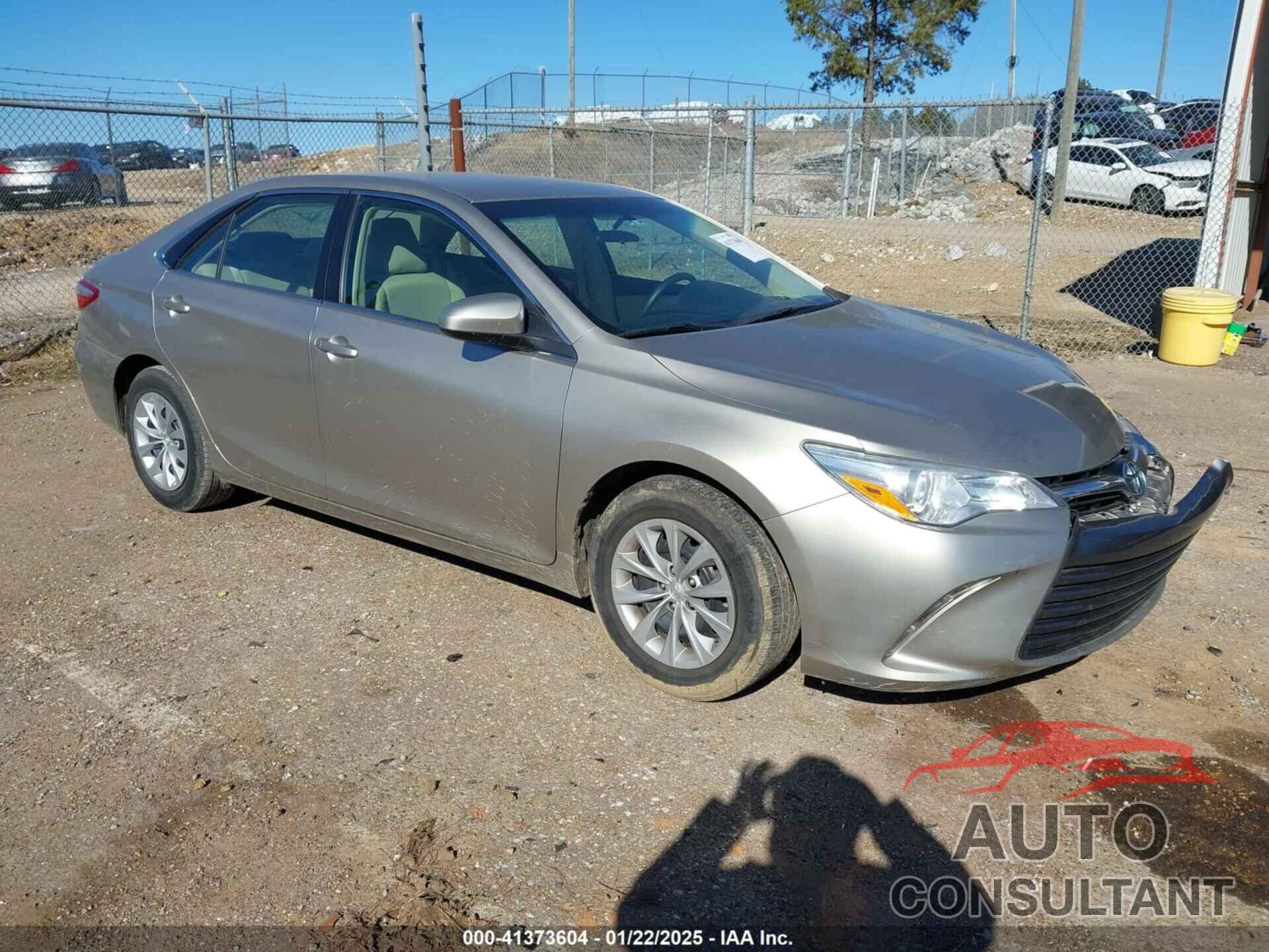 TOYOTA CAMRY 2015 - 4T4BF1FK6FR510264