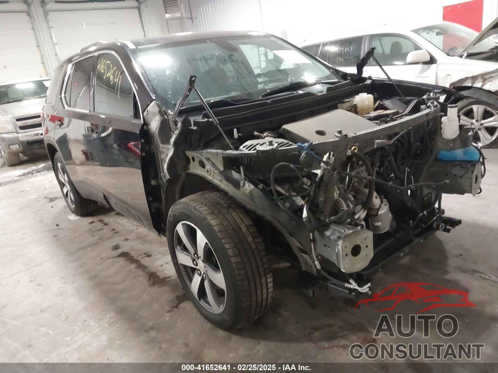 CHEVROLET TRAVERSE 2018 - 1GNEVHKW5JJ181929