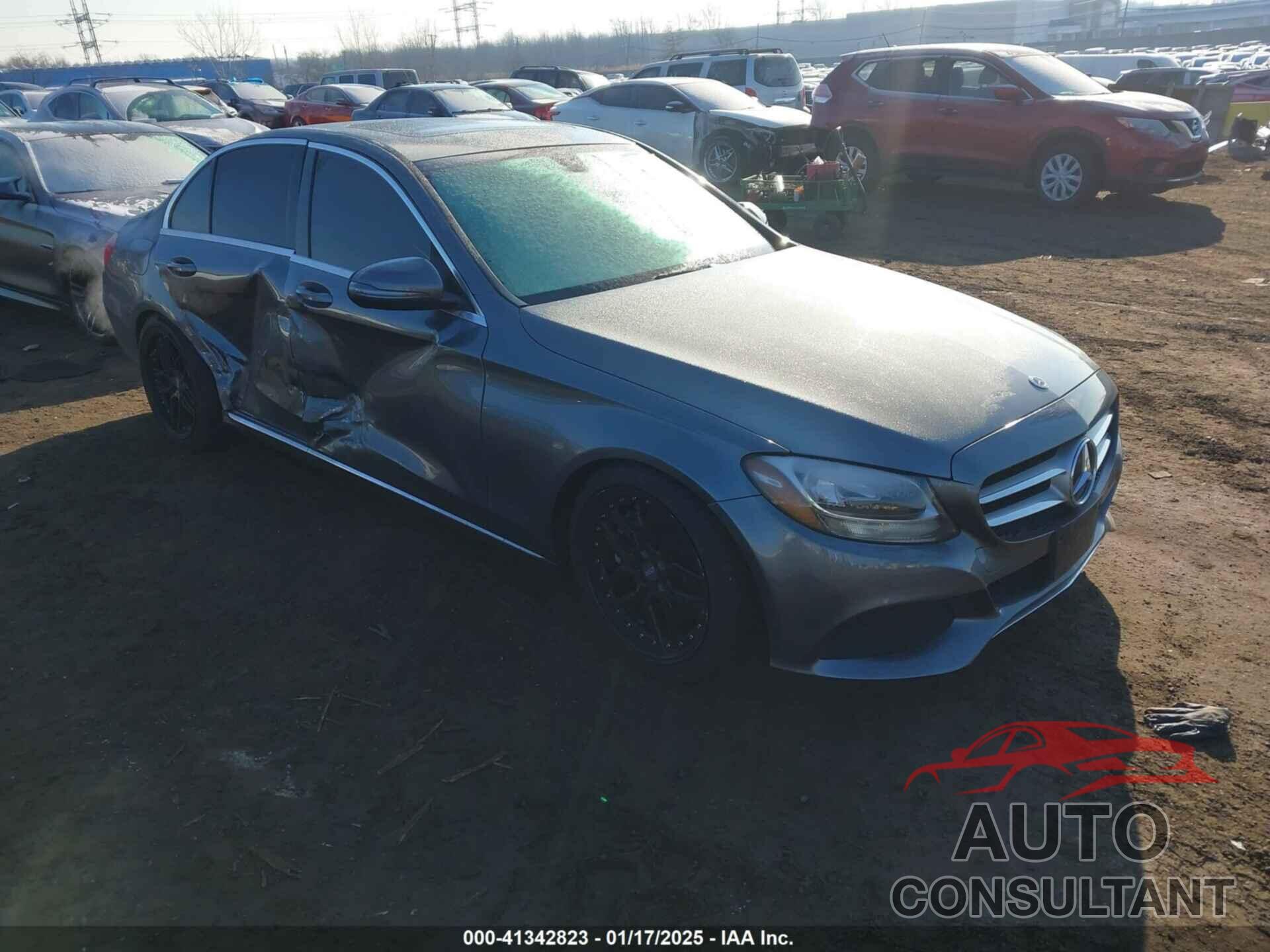 MERCEDES-BENZ C 300 2018 - 55SWF4JB5JU255194
