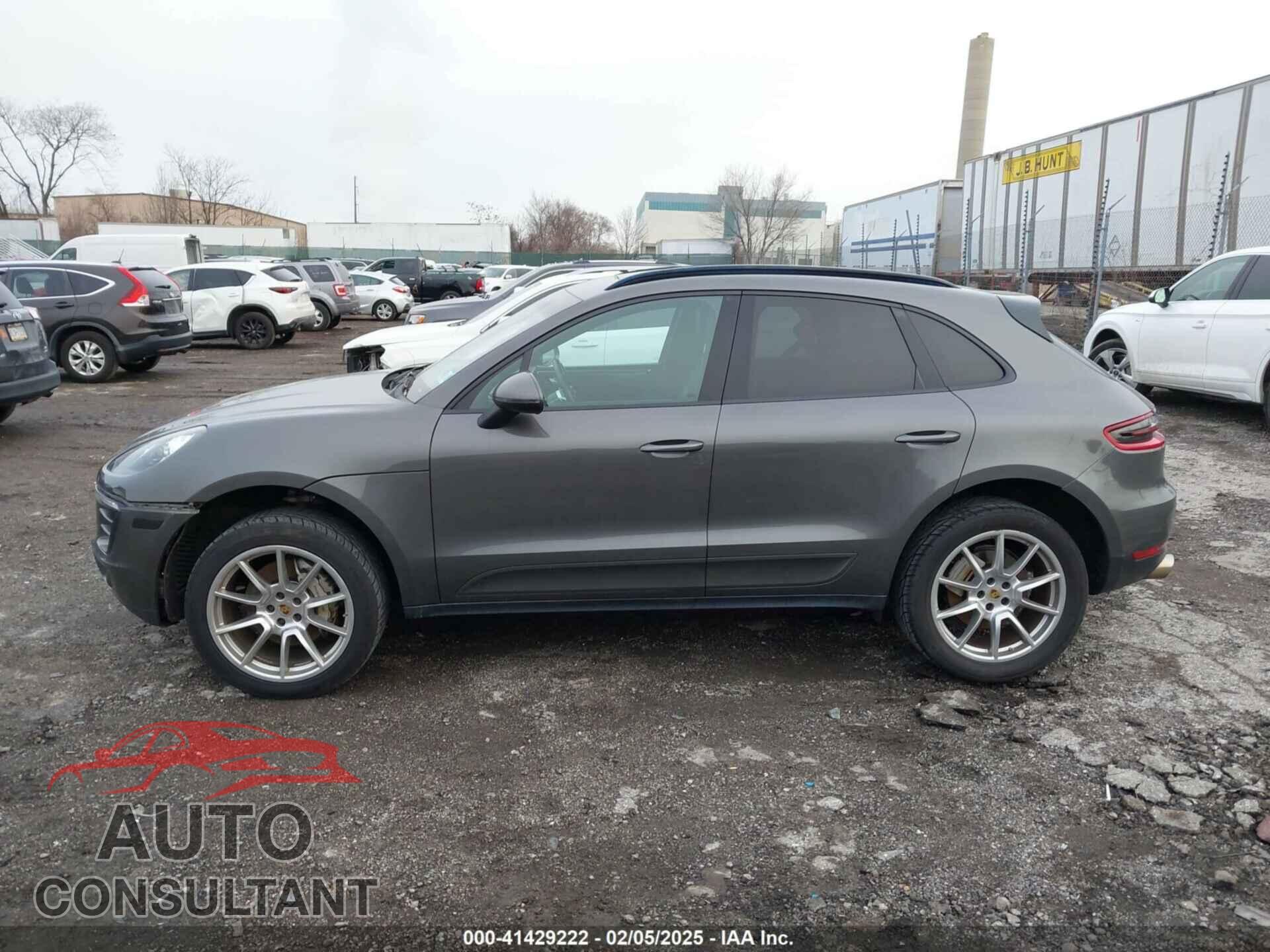 PORSCHE MACAN 2015 - WP1AB2A52FLB59211