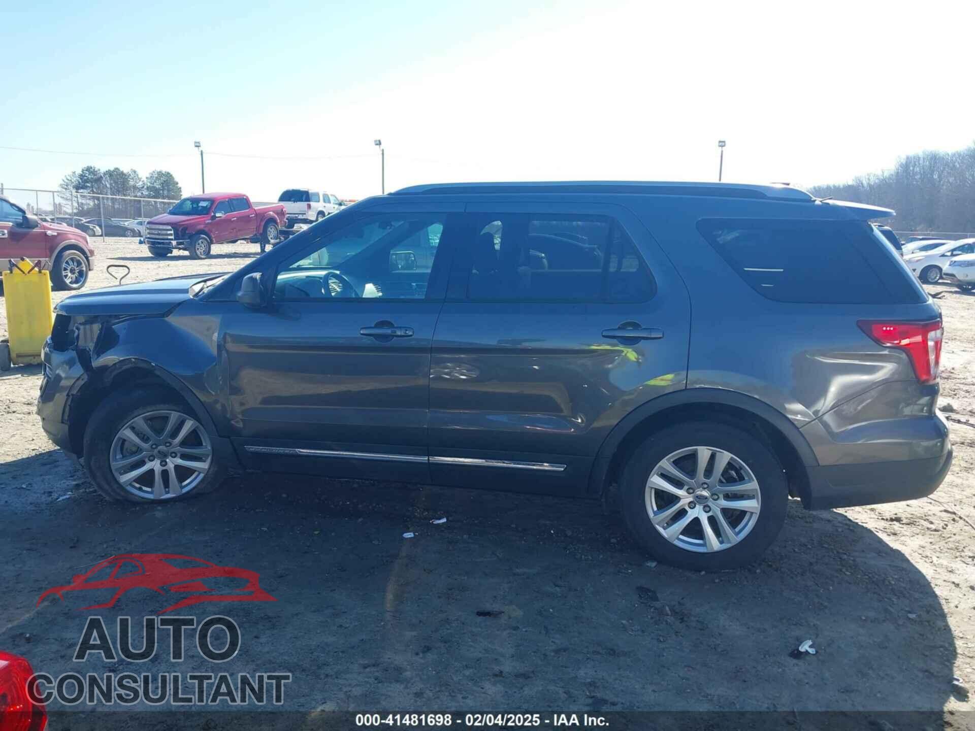 FORD EXPLORER 2019 - 1FM5K7D80KGA03558