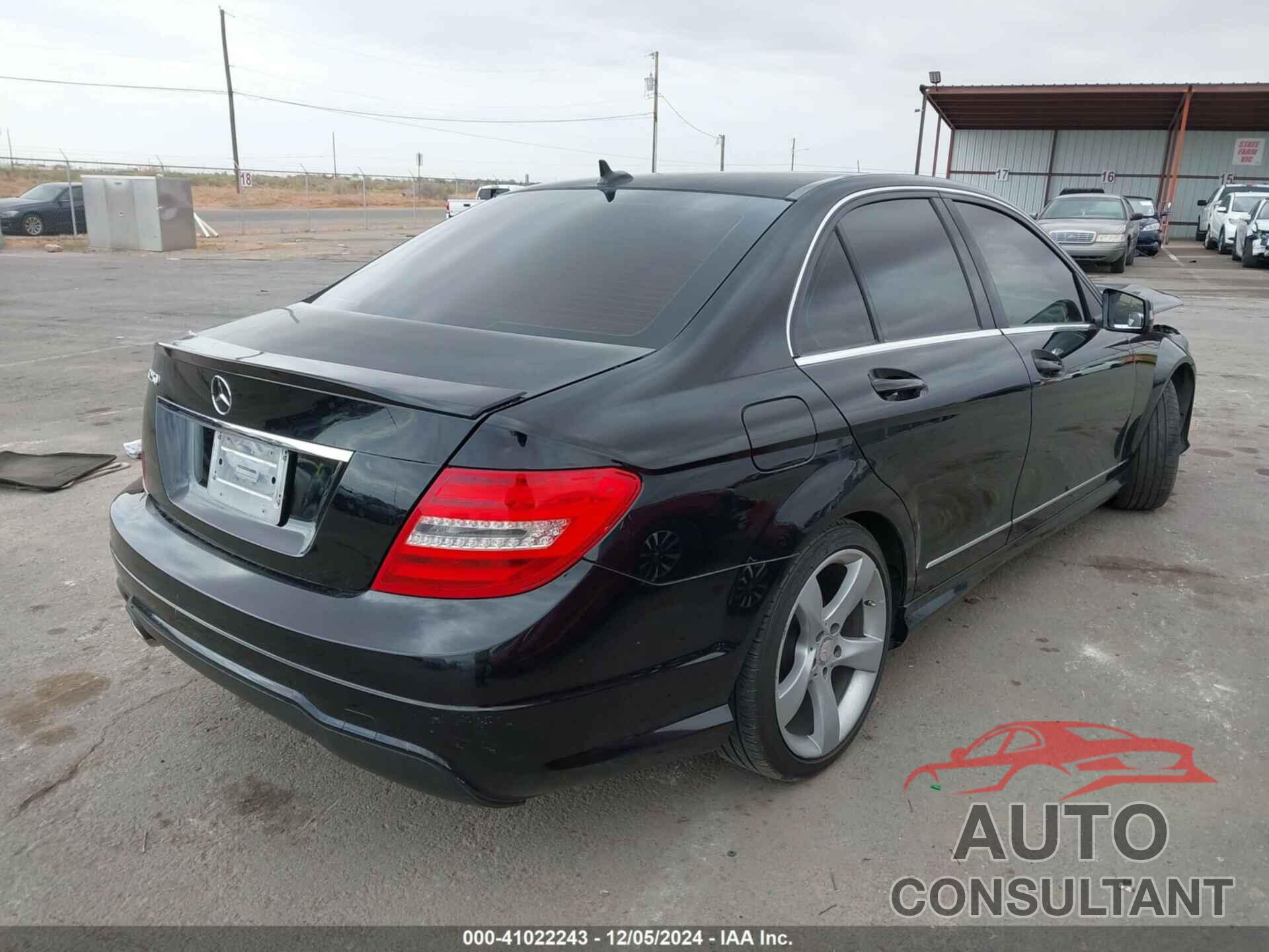 MERCEDES-BENZ C 250 2014 - WDDGF4HB9EA967272