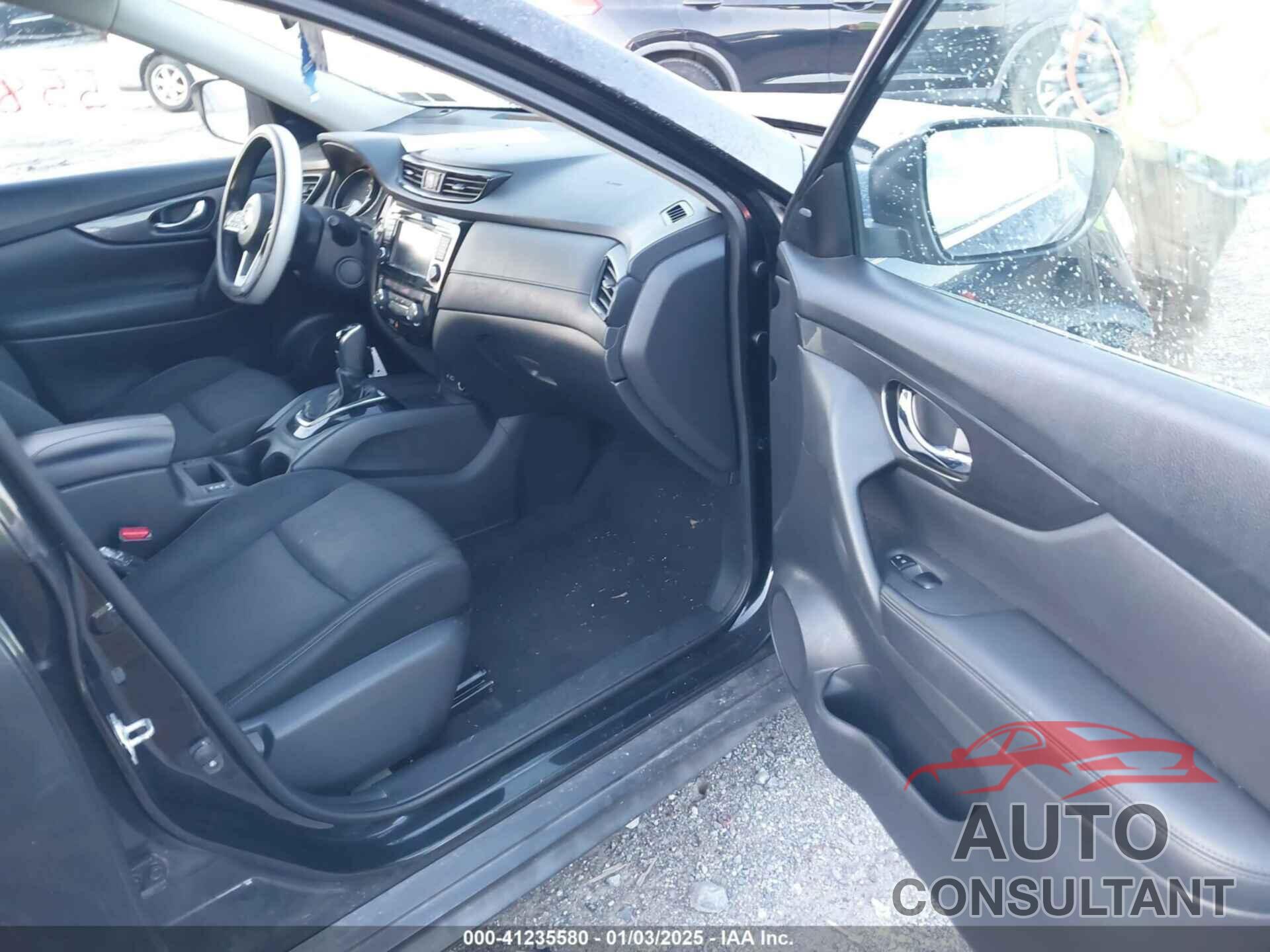 NISSAN ROGUE 2018 - KNMAT2MV8JP519383