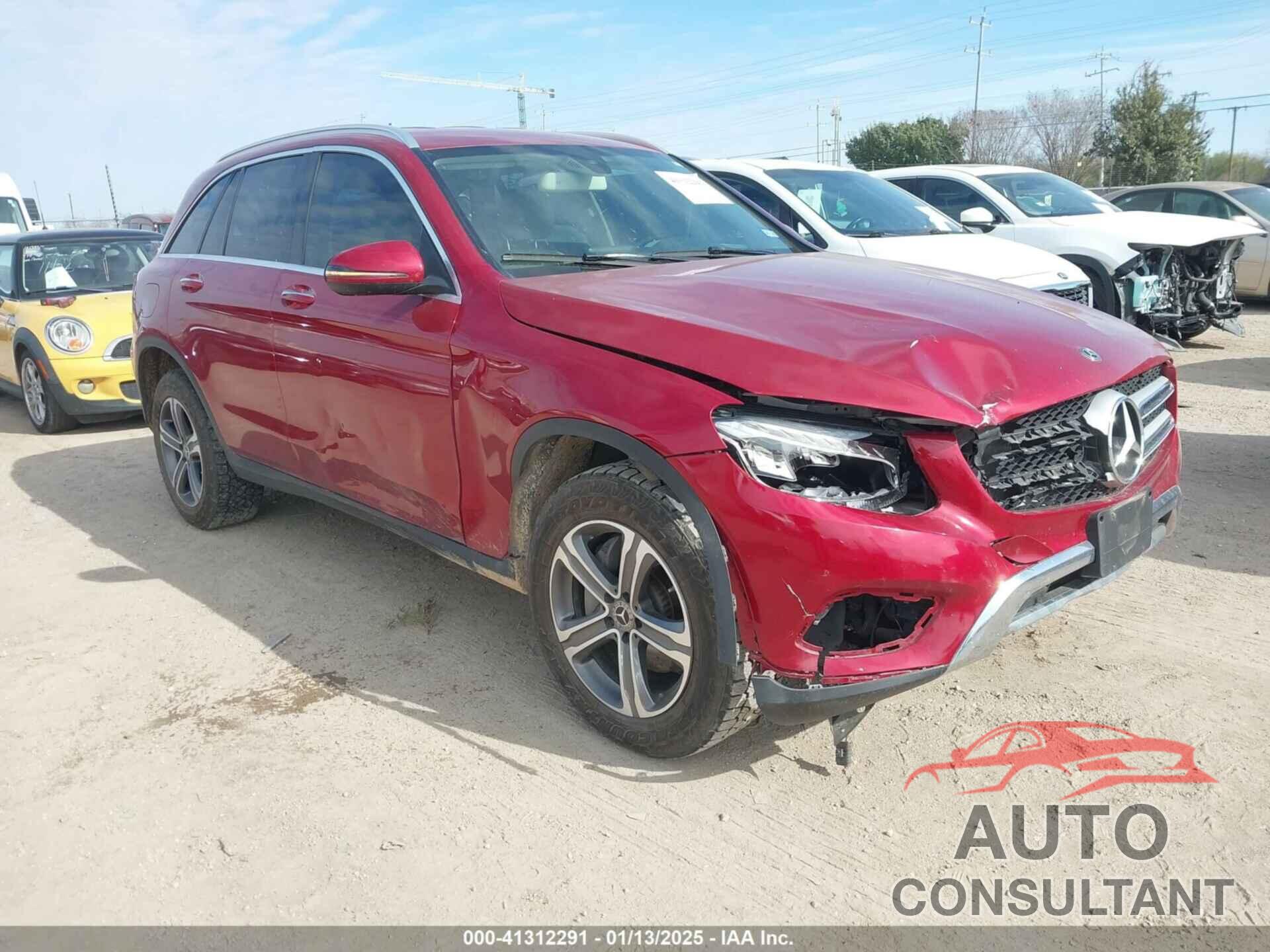 MERCEDES-BENZ GLC 300 2019 - WDC0G4JB6KV128942