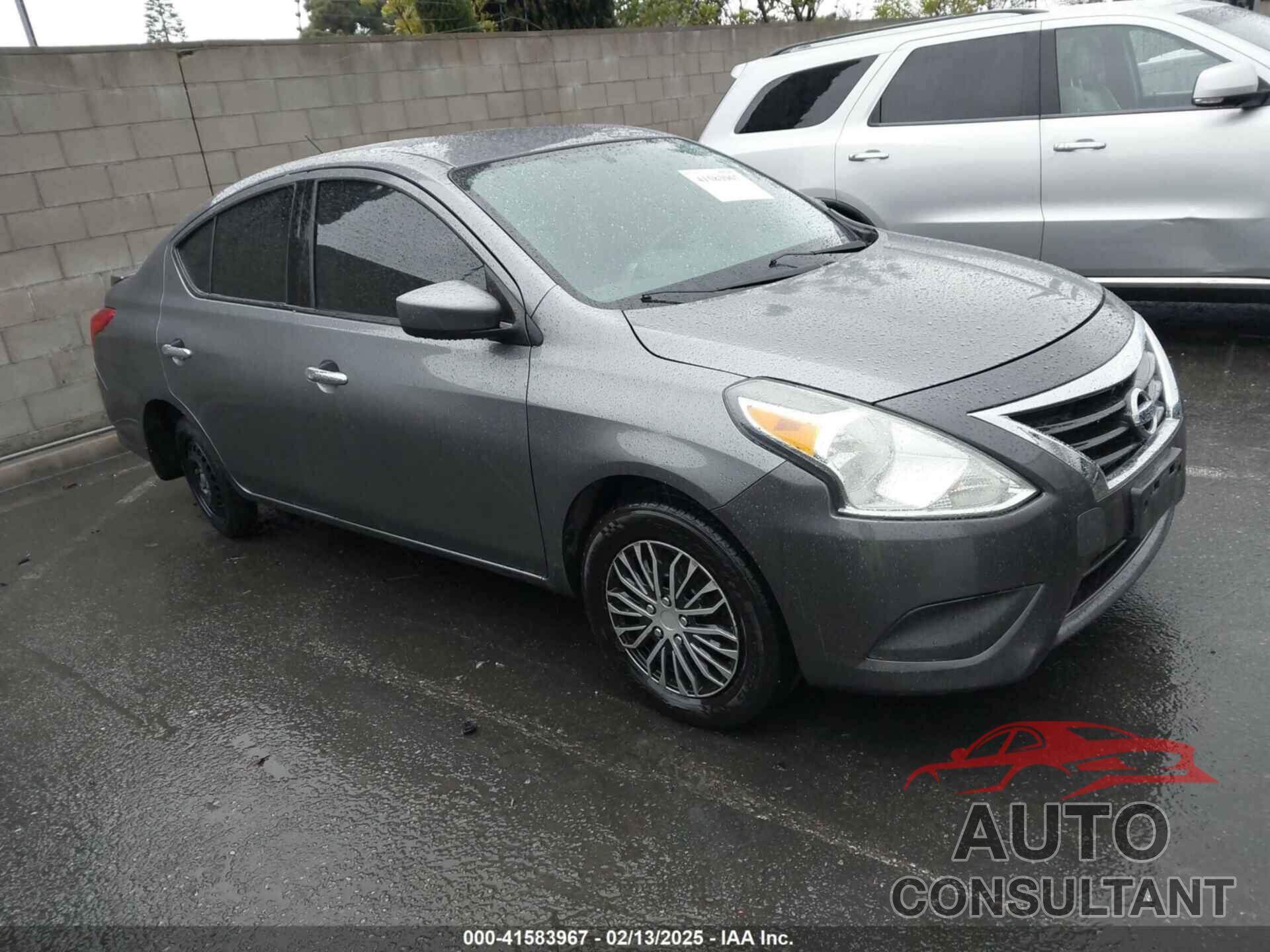 NISSAN VERSA 2017 - 3N1CN7AP6HL818711