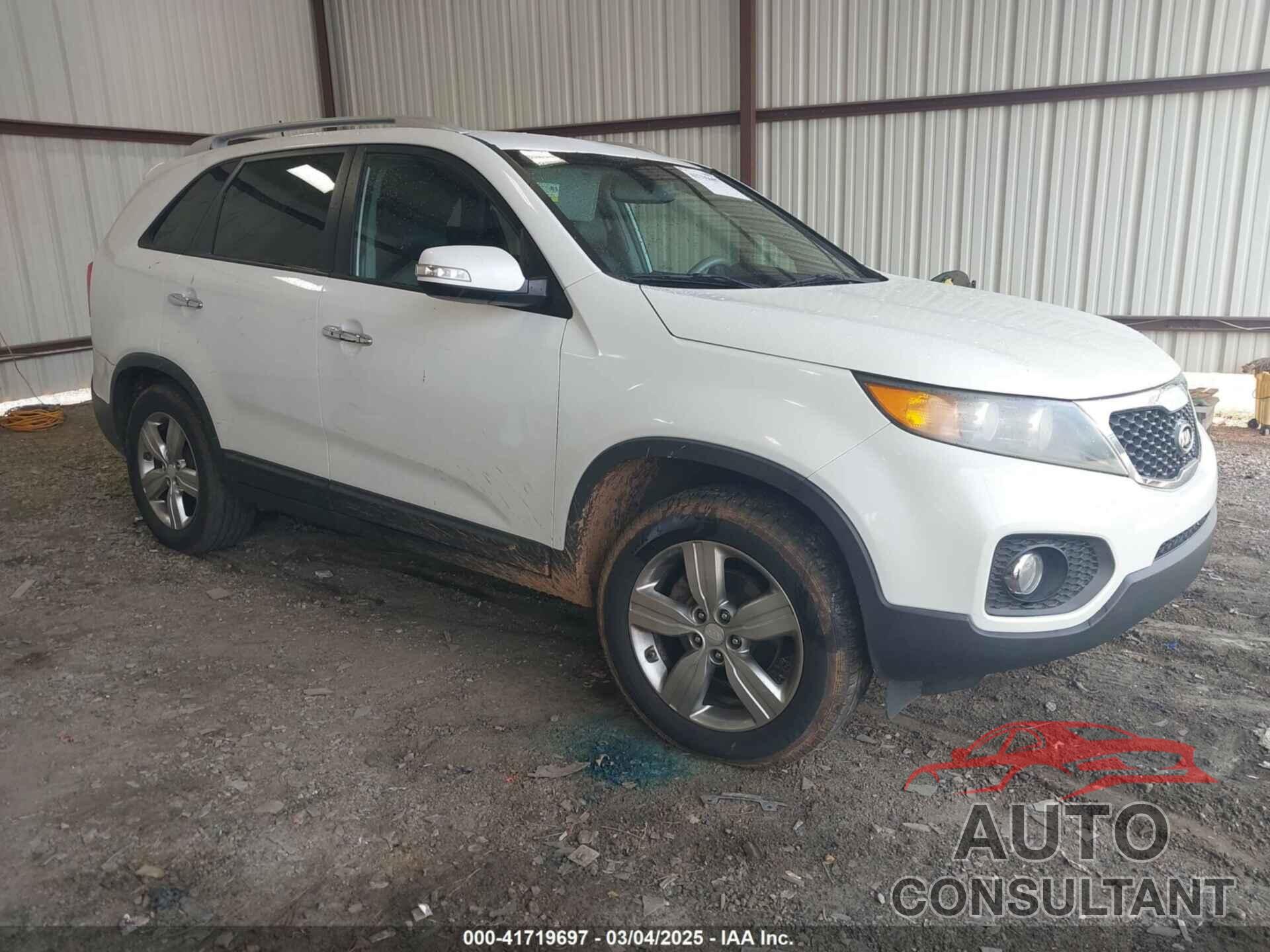 KIA SORENTO 2013 - 5XYKU3A66DG363307