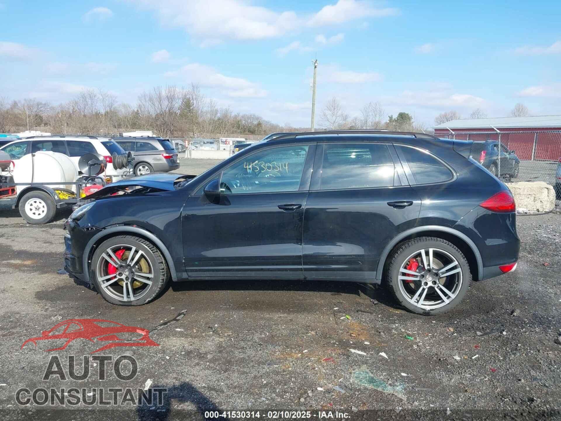 PORSCHE CAYENNE 2012 - WP1AC2A23CLA84310
