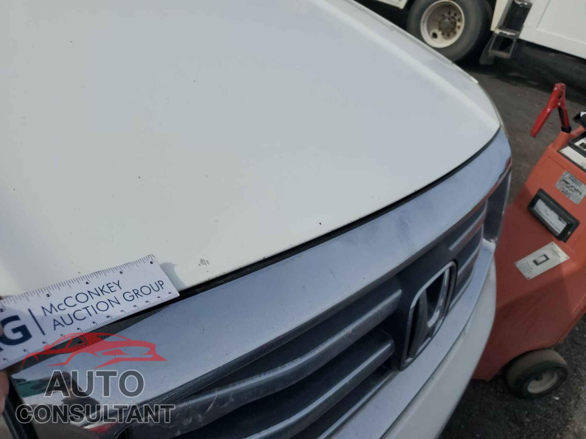 HONDA PILOT 2014 - 5FNYF4H26EB020065