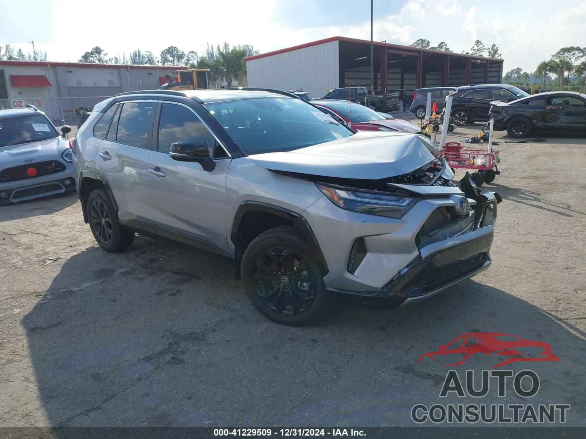 TOYOTA RAV4 HYBRID 2024 - 2T3E6RFV7RW053105