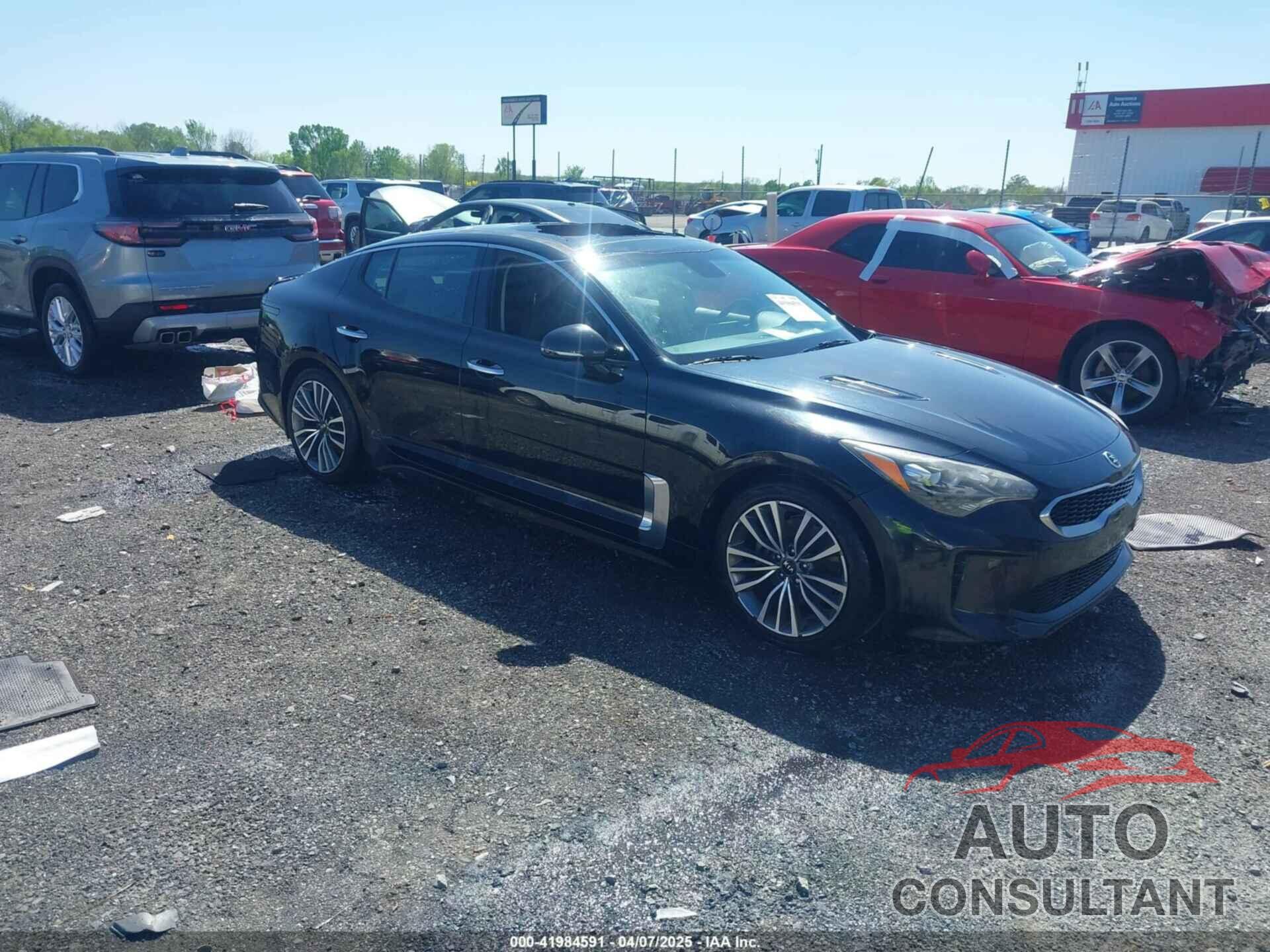KIA STINGER 2018 - KNAE25LA7J6012188