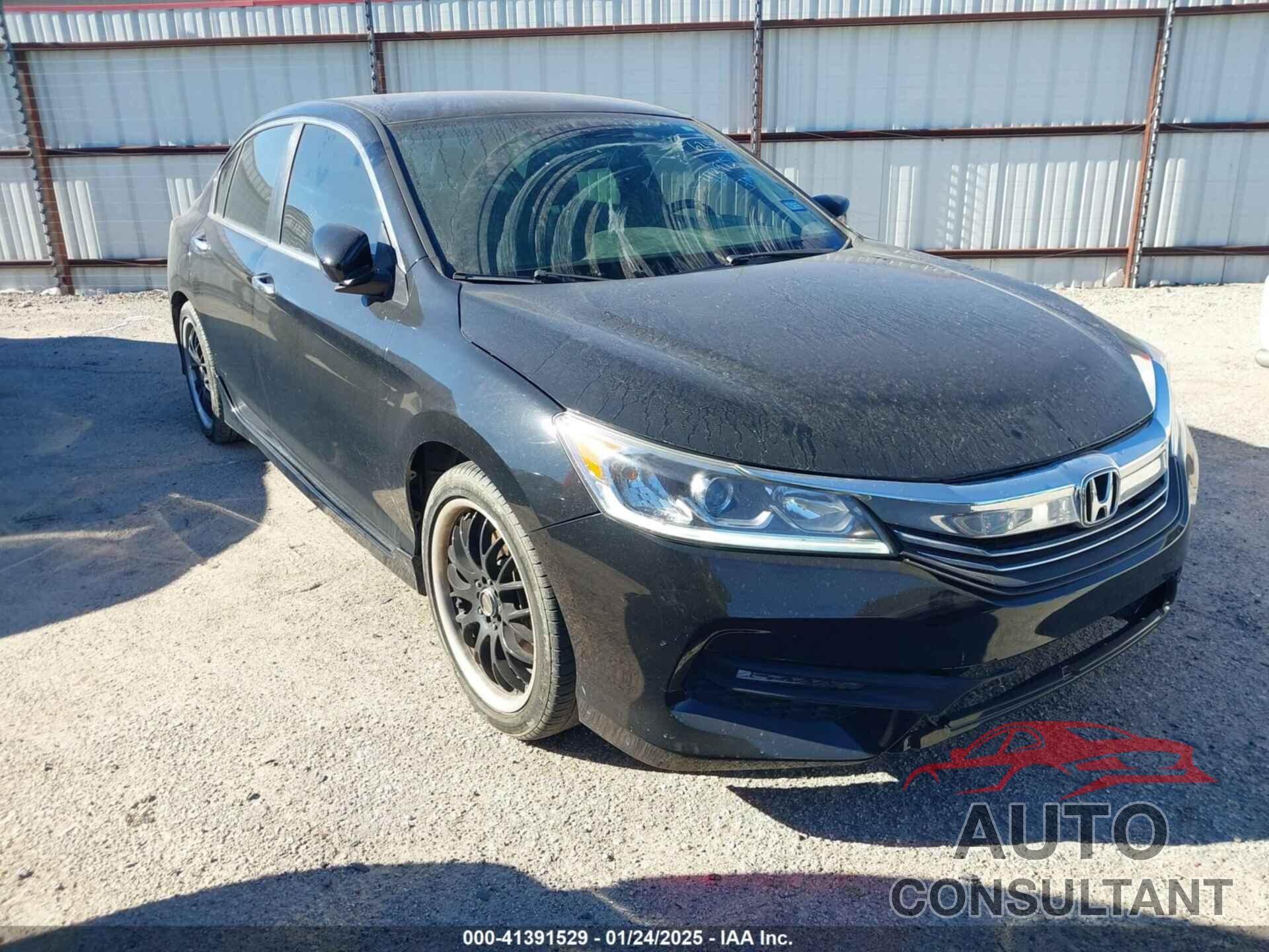 HONDA ACCORD 2017 - 1HGCR2F10HA066246