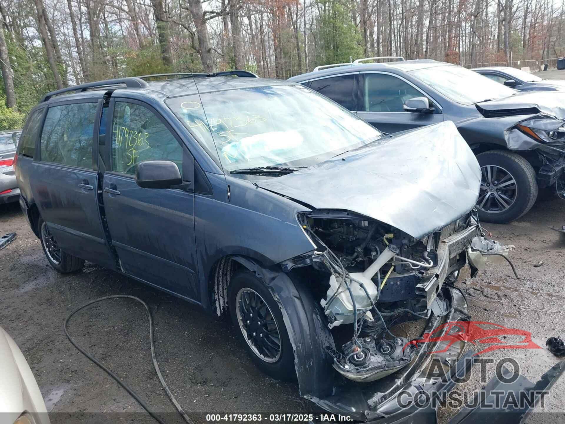 TOYOTA SIENNA 2009 - 5TDZK23C59S266563
