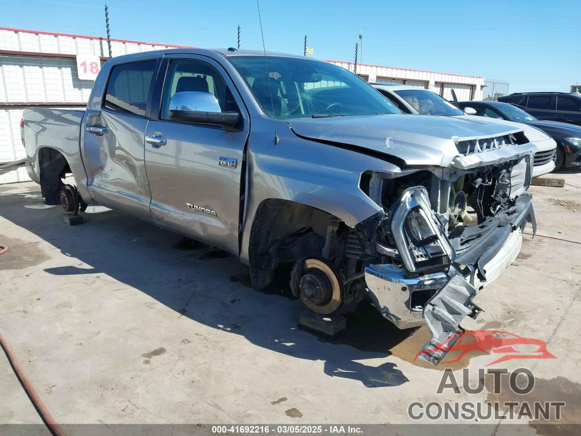 TOYOTA TUNDRA 2018 - 5TFHW5F14JX703267