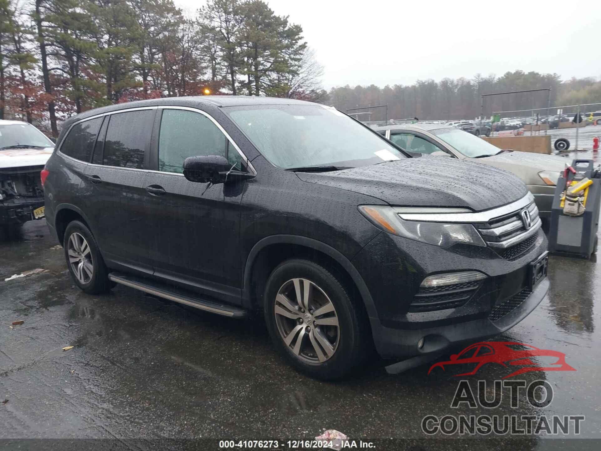 HONDA PILOT 2017 - 5FNYF6H83HB096279