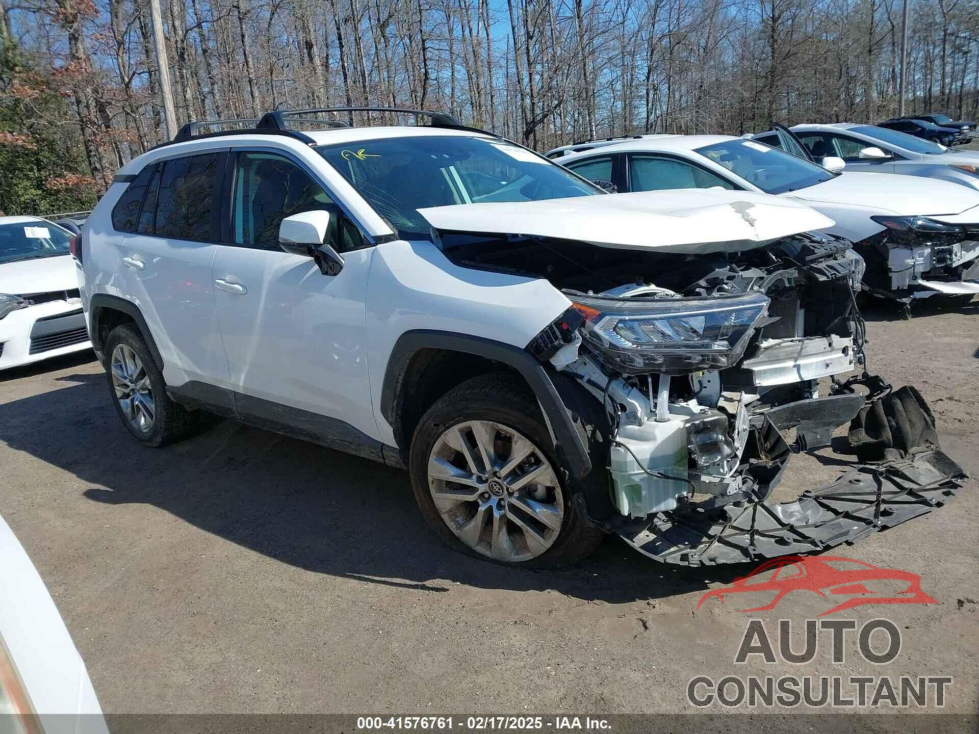 TOYOTA RAV4 2020 - 2T3A1RFV8LW136689