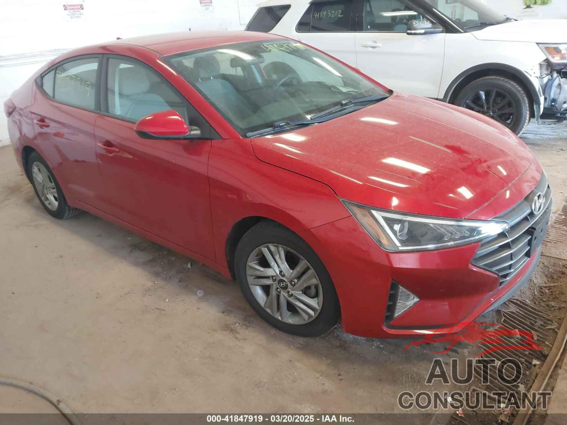 HYUNDAI ELANTRA 2020 - 5NPD84LF0LH569424
