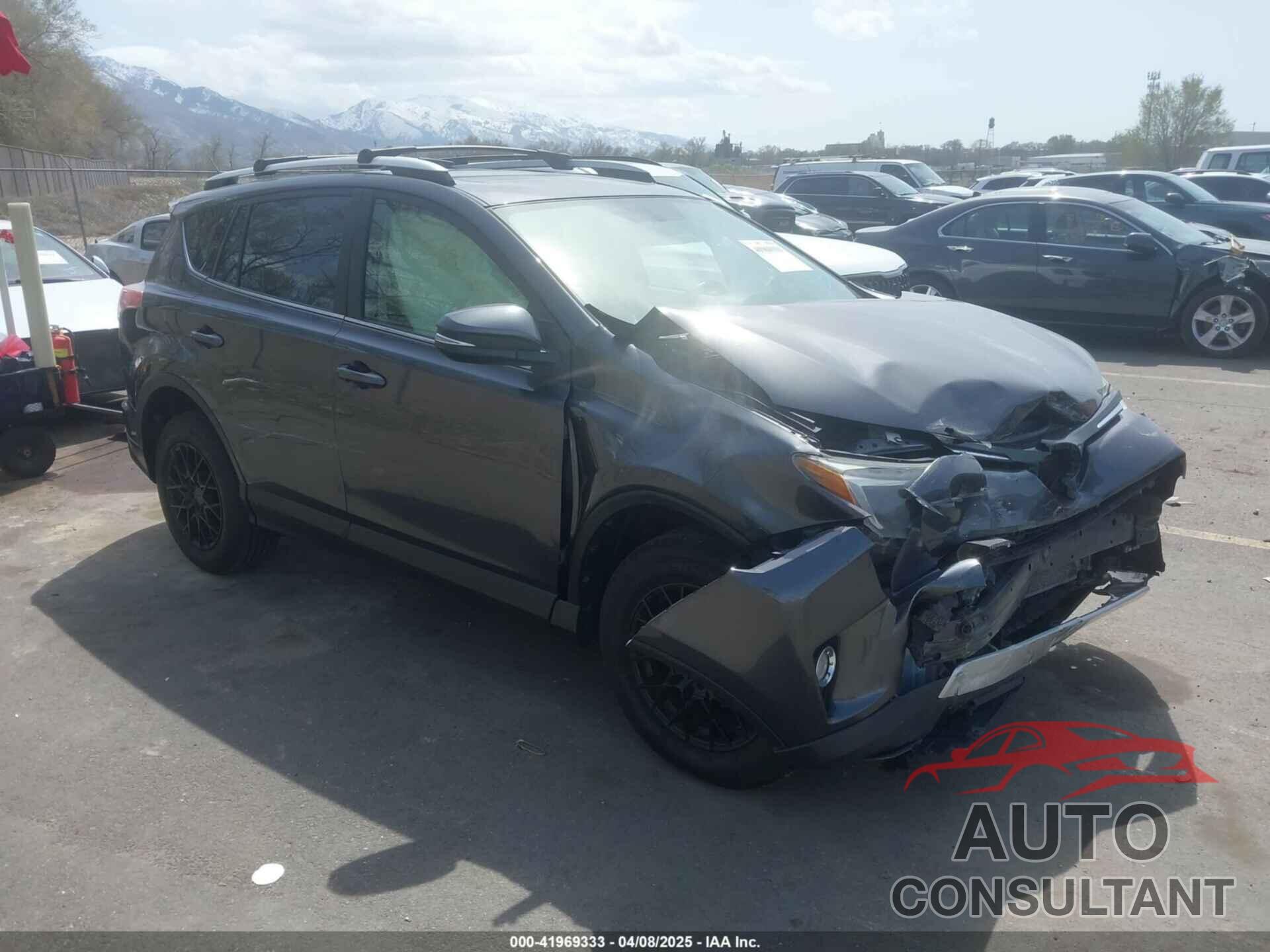 TOYOTA RAV4 2016 - JTMRFREV2GJ101107