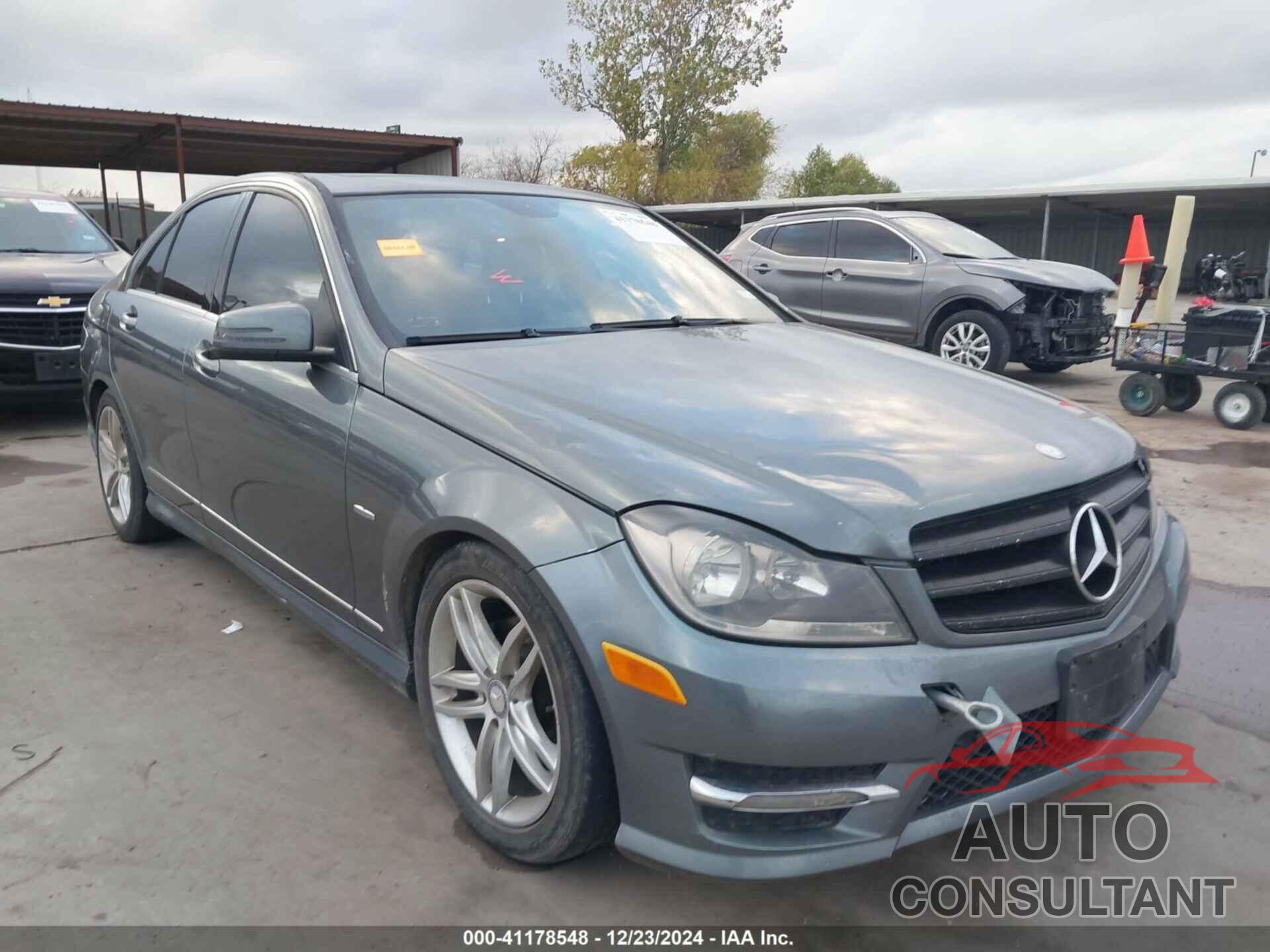 MERCEDES-BENZ C 250 2012 - WDDGF4HB3CR203061